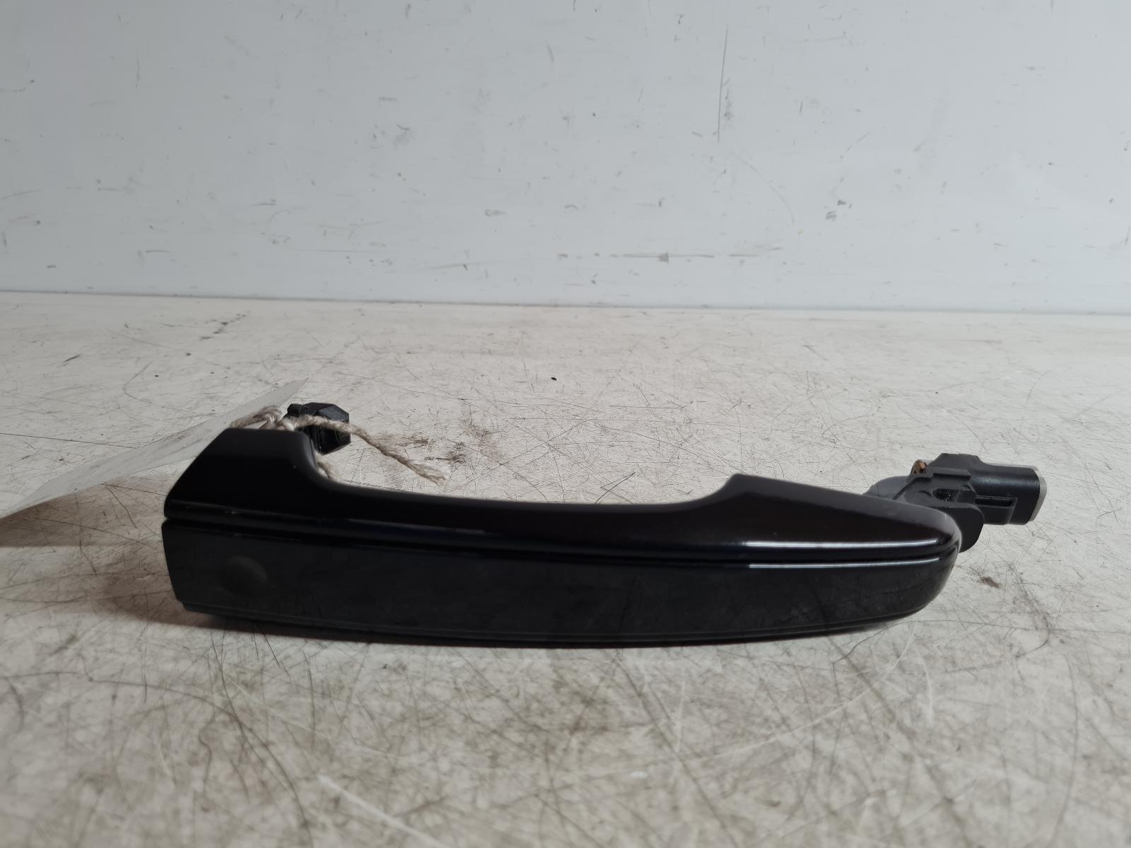 View Auto part Door Handle Land Rover Range Rover 2021