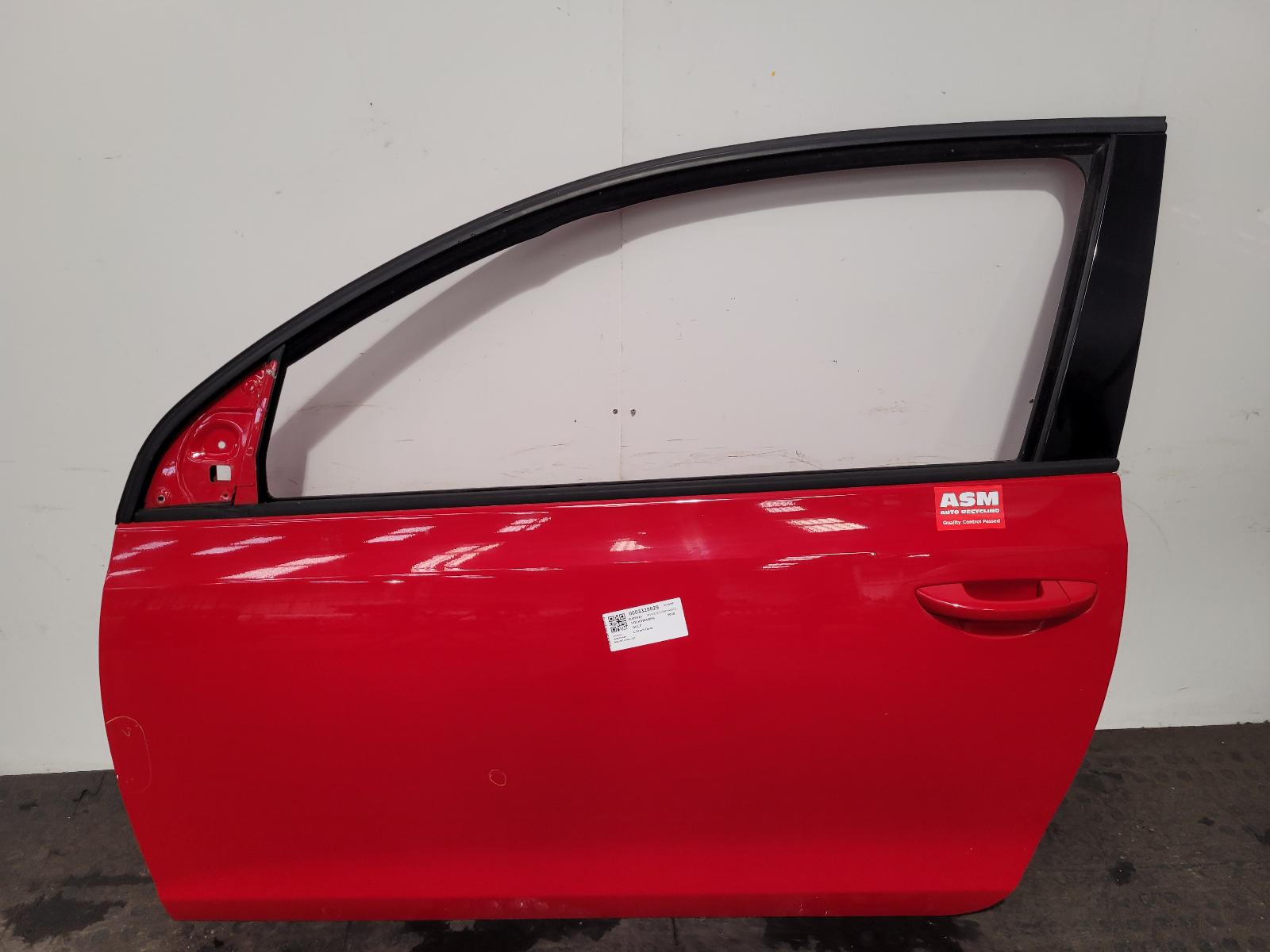 View Auto part L Front Door Volkswagen Golf 2009