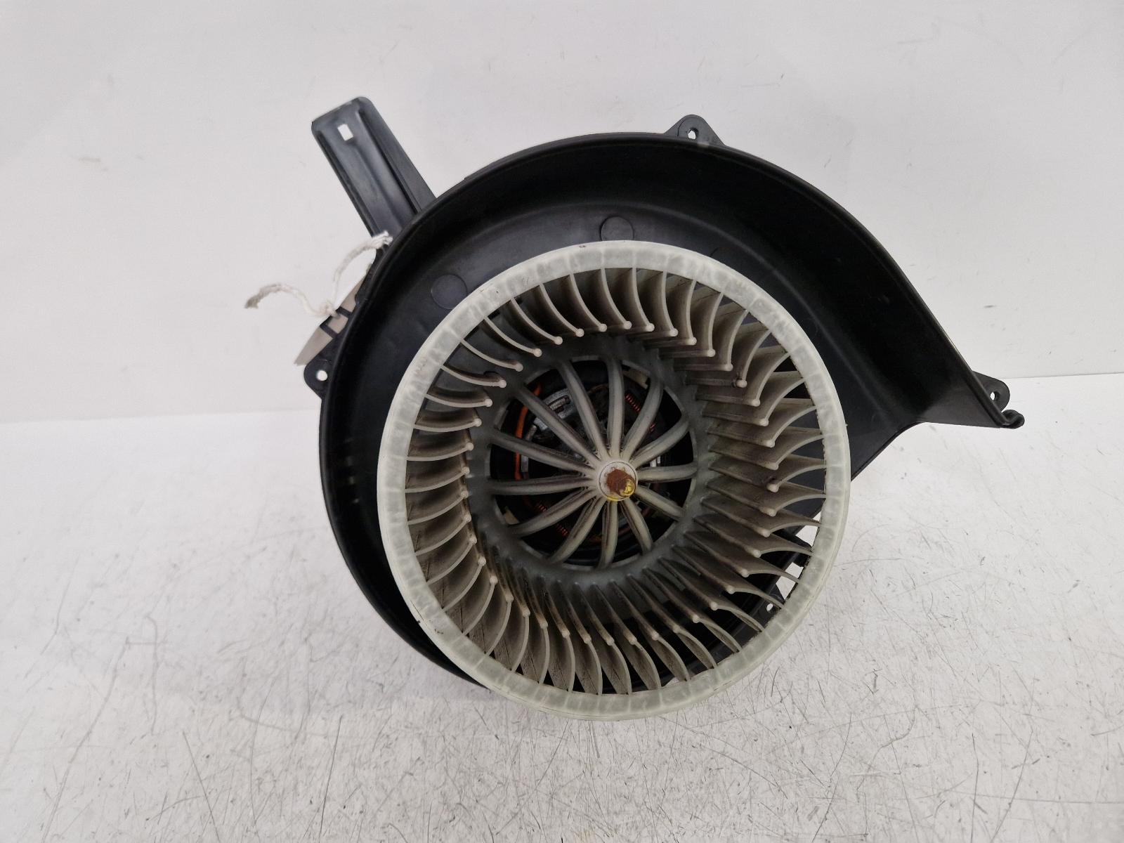 View Auto part Heater Motor/Assembly Volkswagen Polo 2008