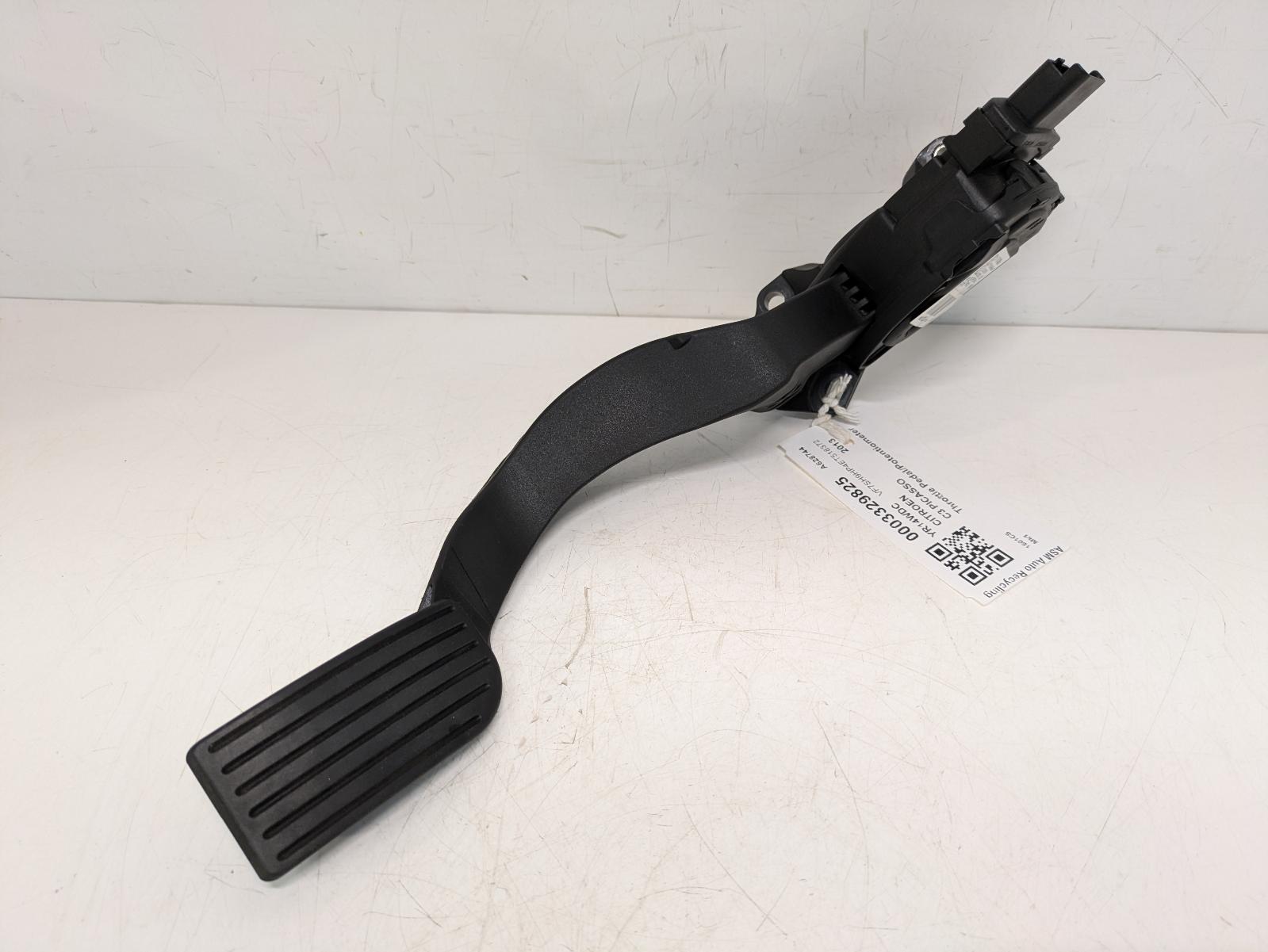 View Auto part Pedal Potentiometer Citroen C3 Picasso 2013