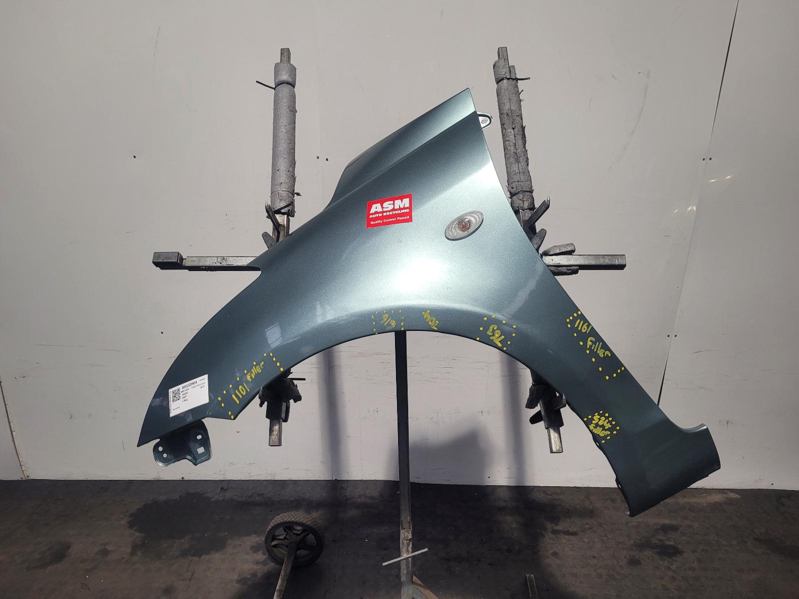 View Auto part L Wing Suzuki Swift 2013
