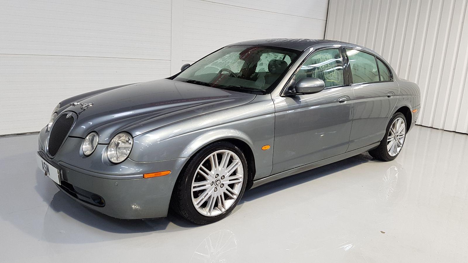 Jaguar s type 2005