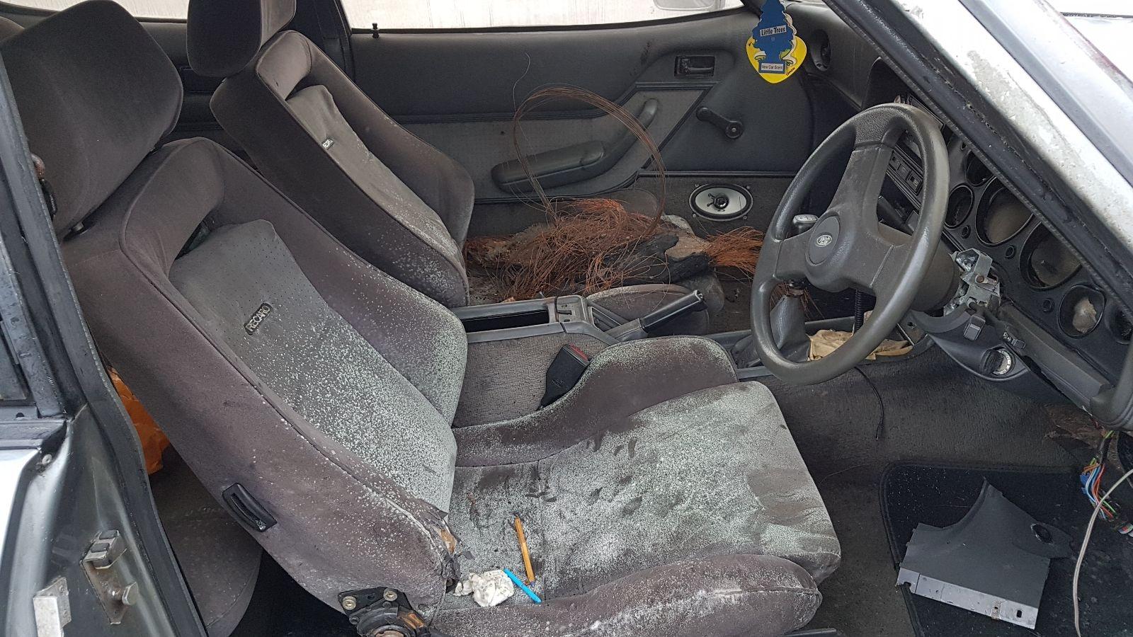 Ford Capri 1984 3 Door Hatchback Breaking View Auto part Ford Capri 1984 3 Door Hatchback Breaking