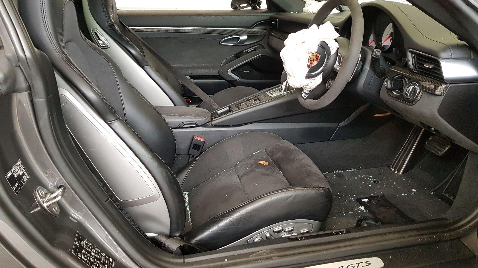 Porsche 911 2018 2 Door Convertible Breaking View Auto part Porsche 911 2018 2 Door Convertible Breaking
