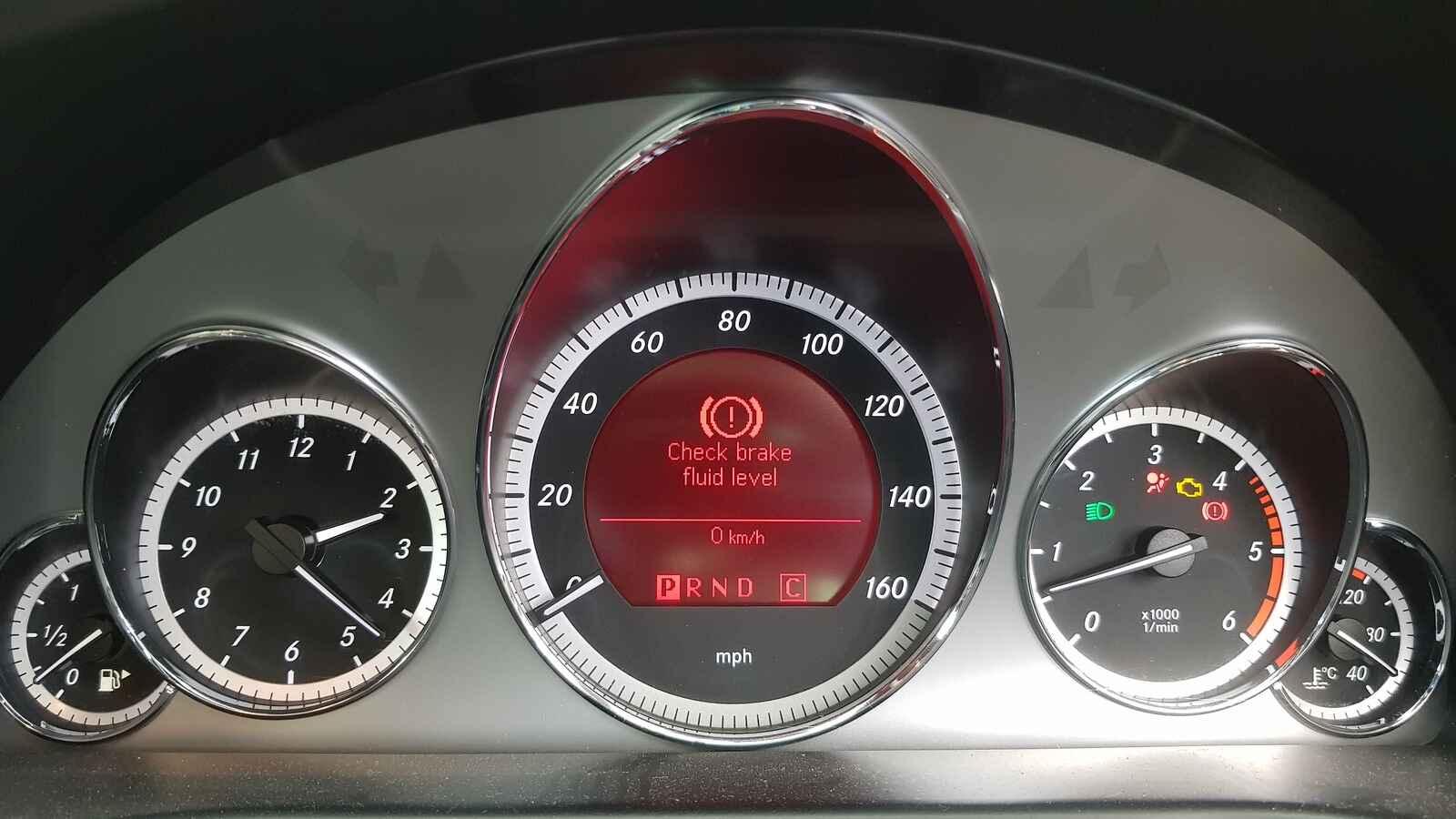 Mercedes E Class 2009 2 Door Coupe Breaking View Auto part Mercedes E Class 2009 2 Door Coupe Breaking