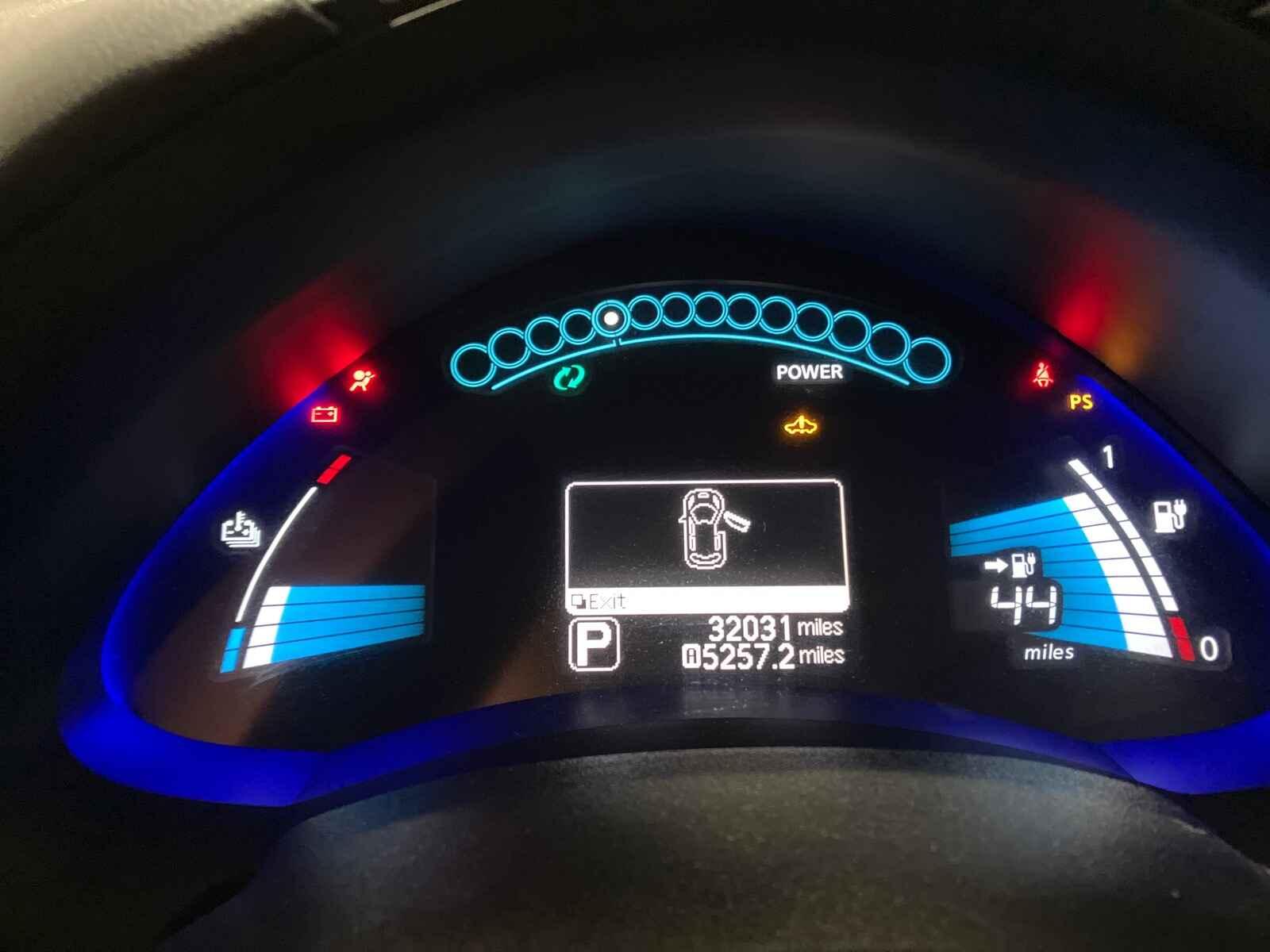 Nissan Leaf 2016 5 Door Hatchback Breaking View Auto part Nissan Leaf 2016 5 Door Hatchback Breaking