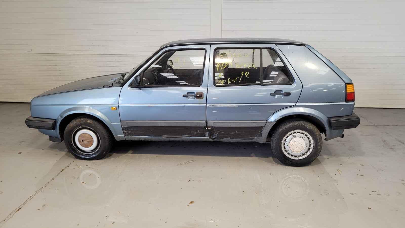 Volkswagen Golf 1991 5 Door Hatchback Breaking View Auto part Volkswagen Golf 1991 5 Door Hatchback Breaking