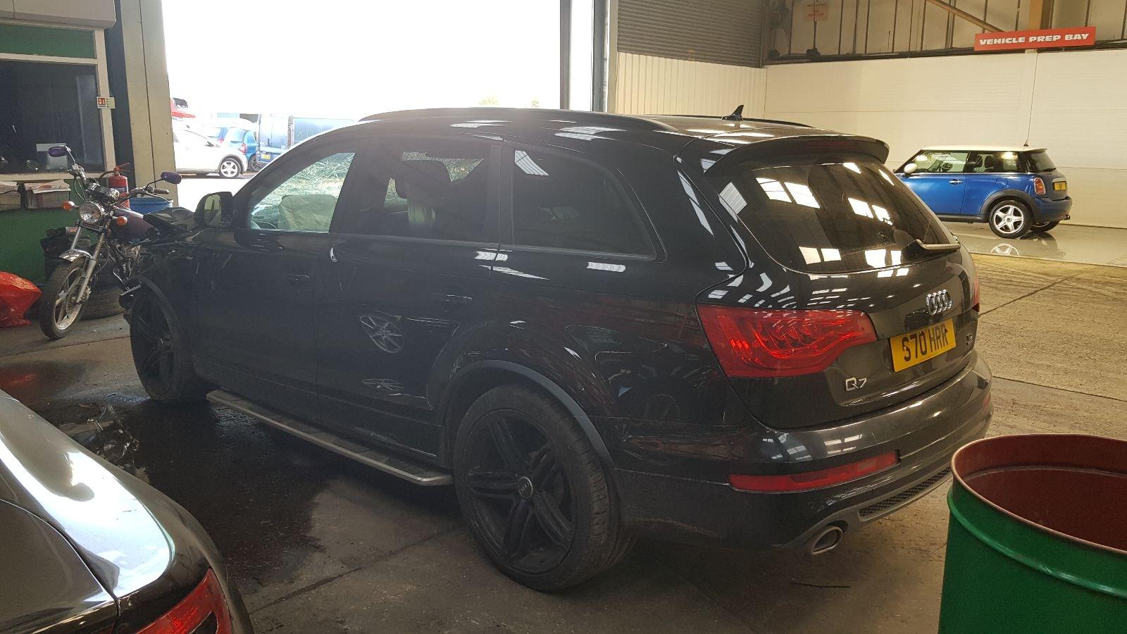View Auto part Audi Q7 2013 5 Door Estate Breaking