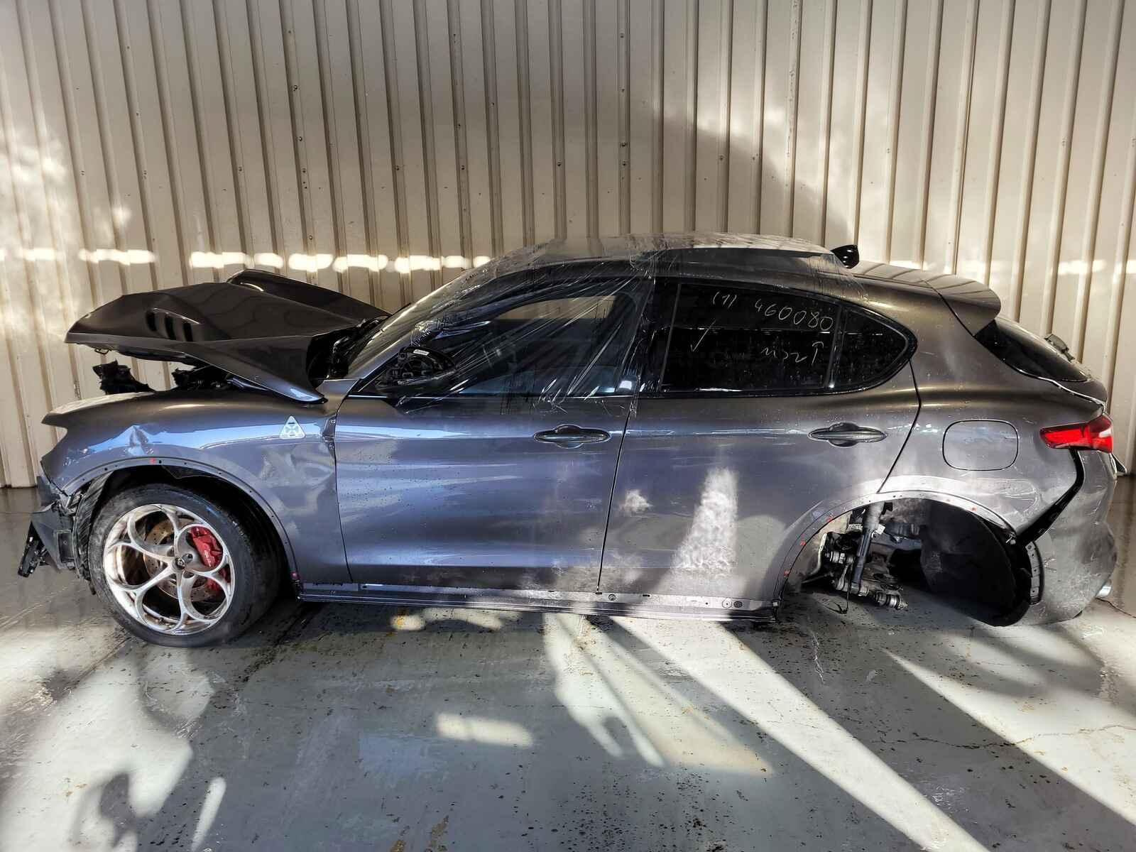 Alfa Romeo Stelvio 2020 5 Door Estate Breaking View Auto part Alfa Romeo Stelvio 2020 5 Door Estate Breaking