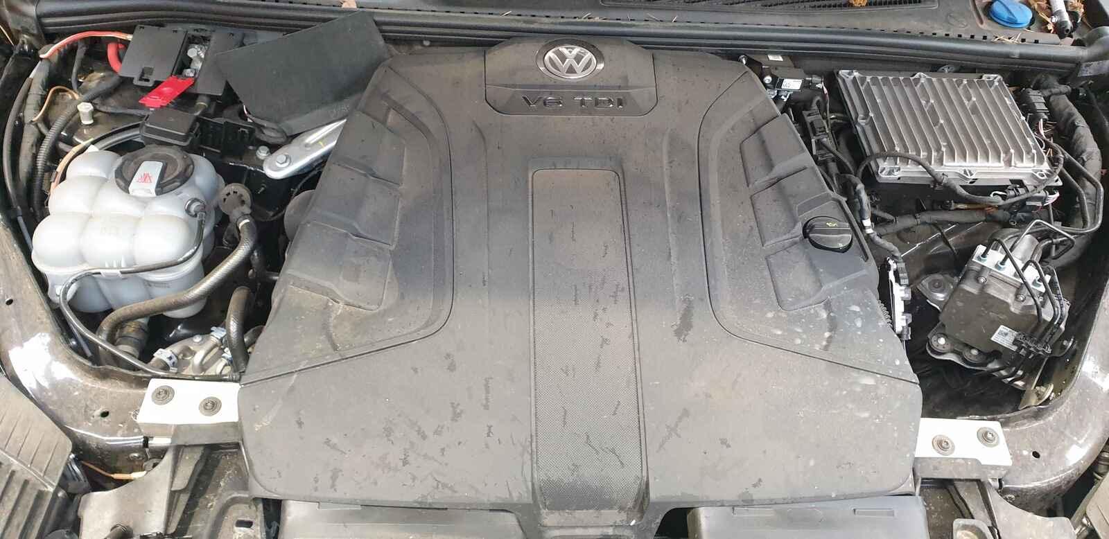 Volkswagen Touareg 2020 5 Door Estate Breaking View Auto part Volkswagen Touareg 2020 5 Door Estate Breaking