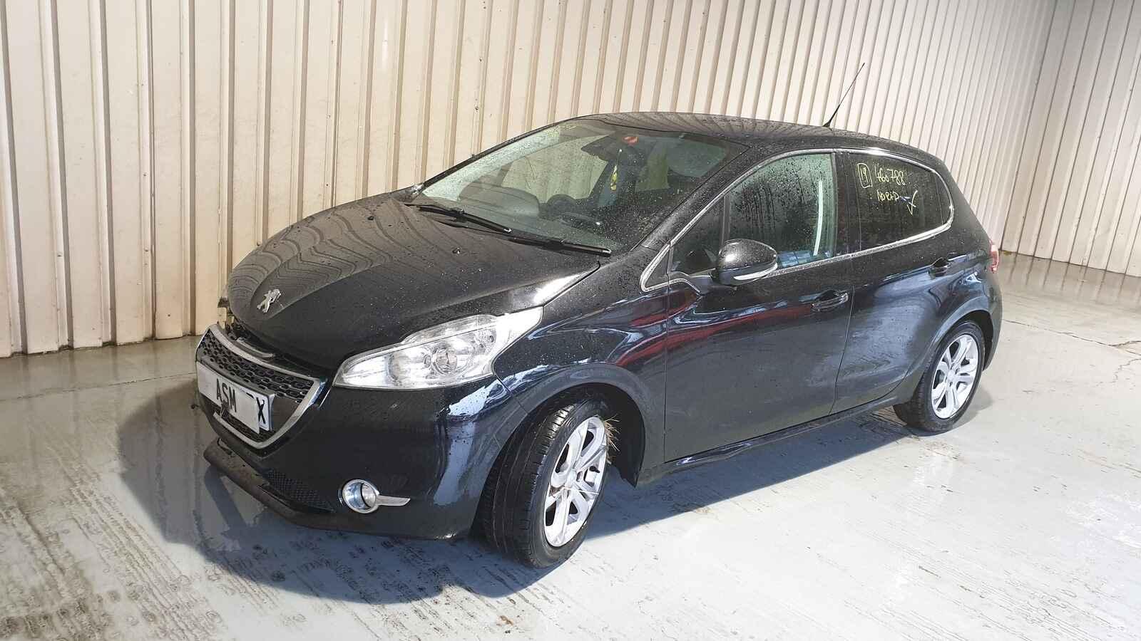 Peugeot 208 2013 5 Door Hatchback Breaking View Auto part Peugeot 208 2013 5 Door Hatchback Breaking