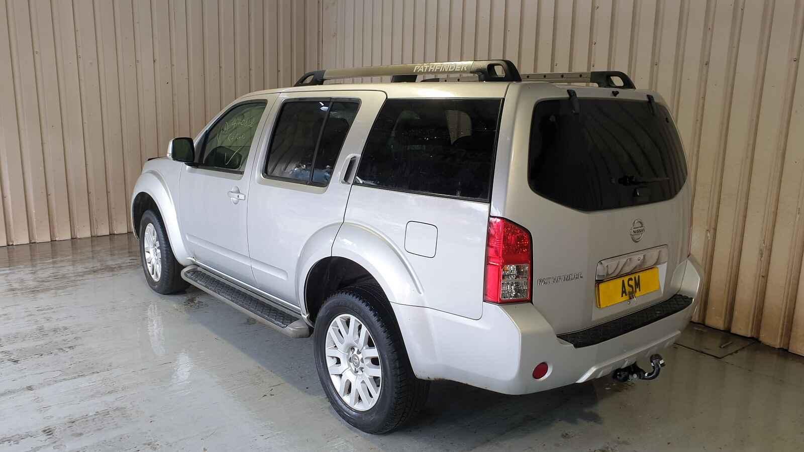 Nissan Pathfinder 2013 5 Door Estate Breaking View Auto part Nissan Pathfinder 2013 5 Door Estate Breaking