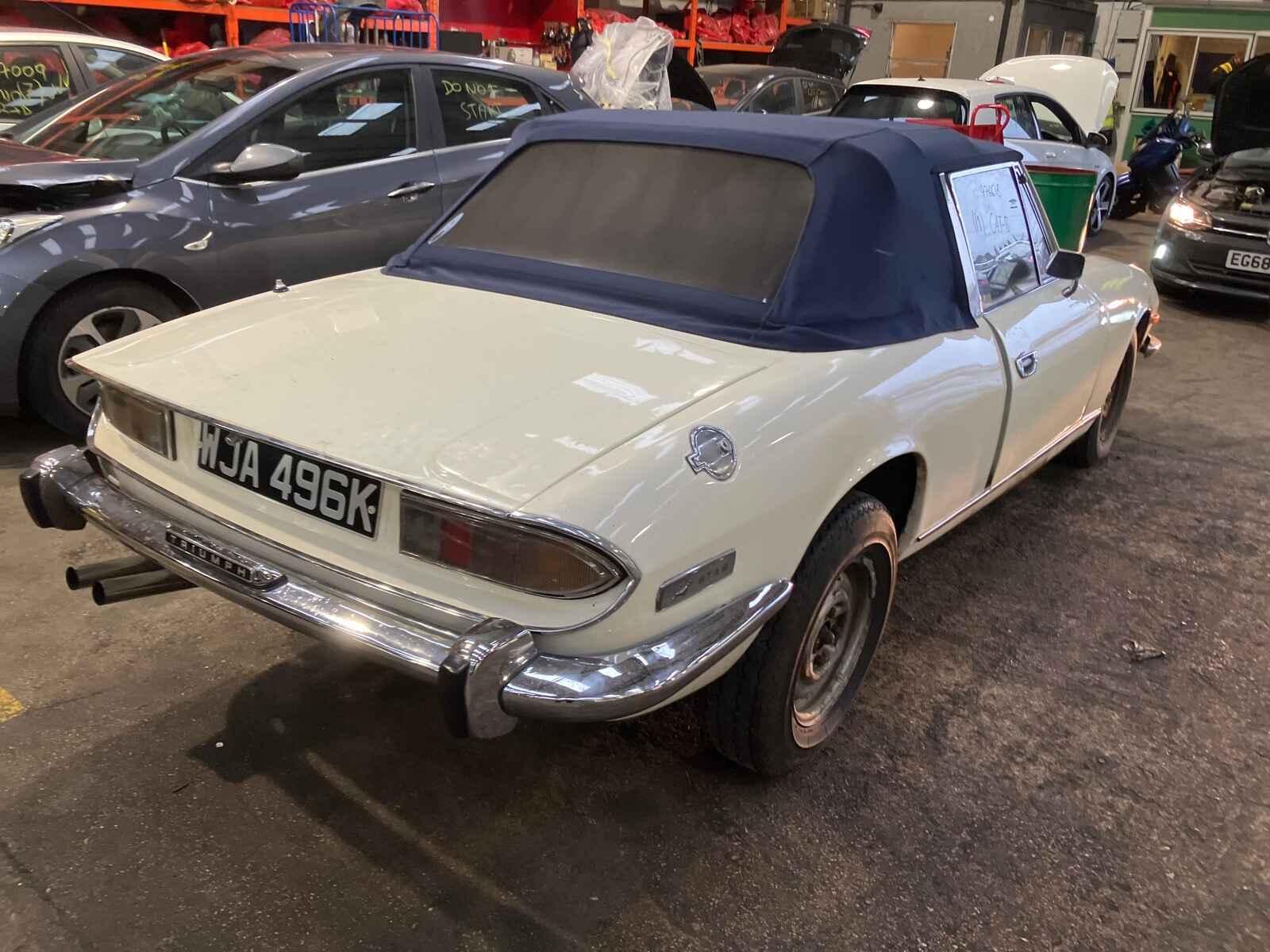 Triumph Stag 1970 2 Door Convertible Breaking View Auto part Triumph Stag 1970 2 Door Convertible Breaking