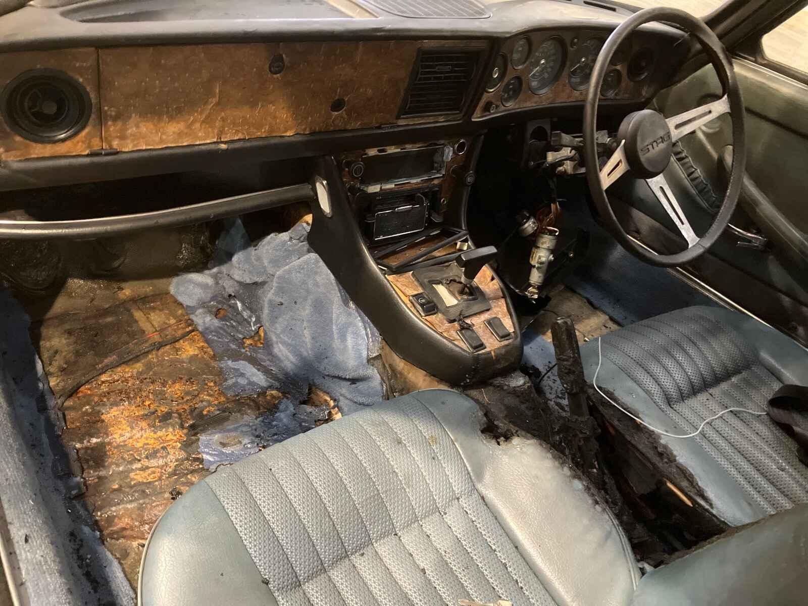 Triumph Stag 1970 2 Door Convertible Breaking View Auto part Triumph Stag 1970 2 Door Convertible Breaking
