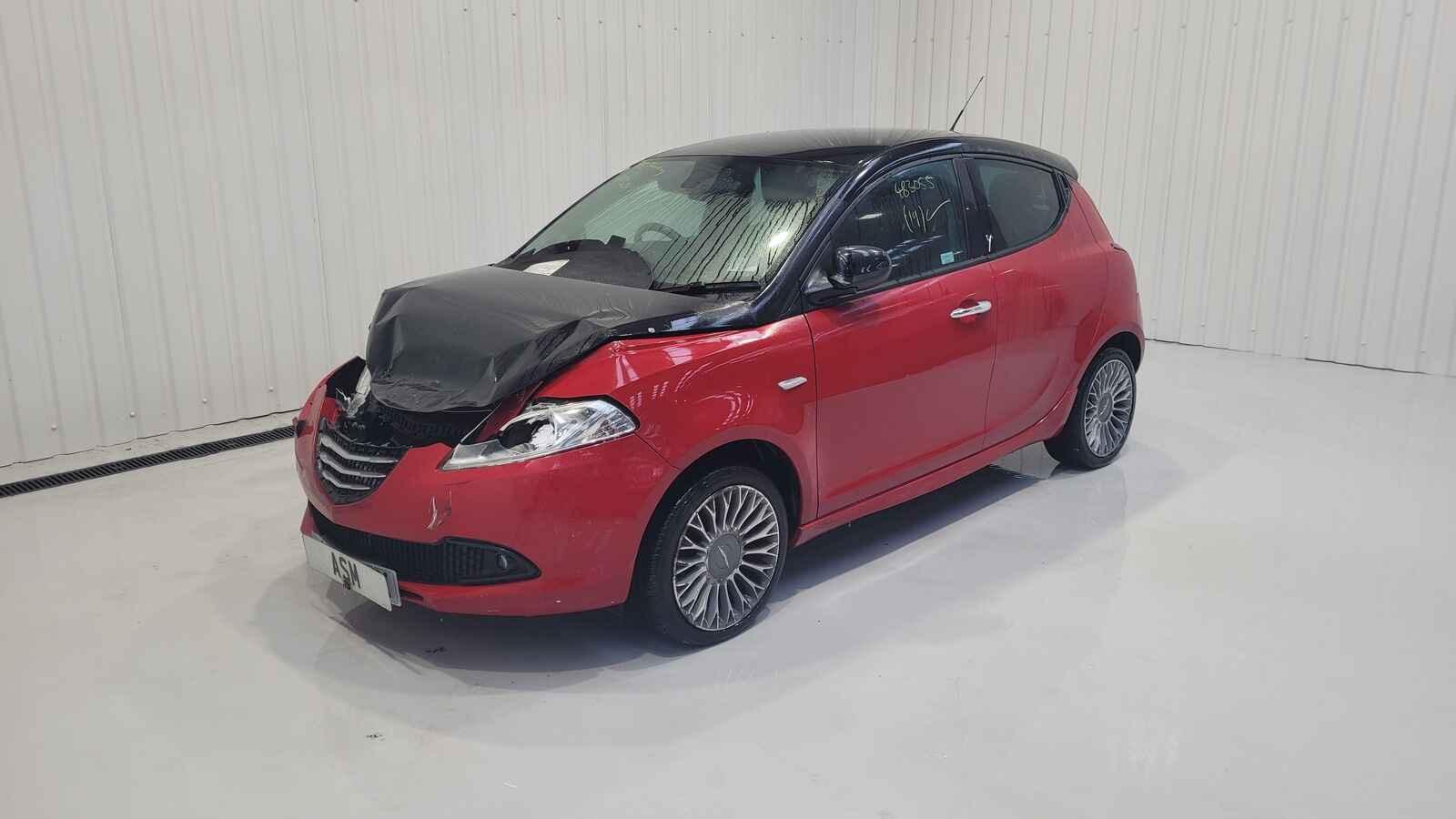 Chrysler Ypsilon 2014 5 Door Hatchback Breaking