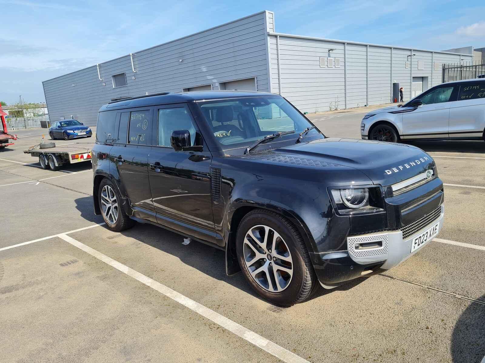 Image for a Land Rover Defender 2023 5 Door Estate Breaking