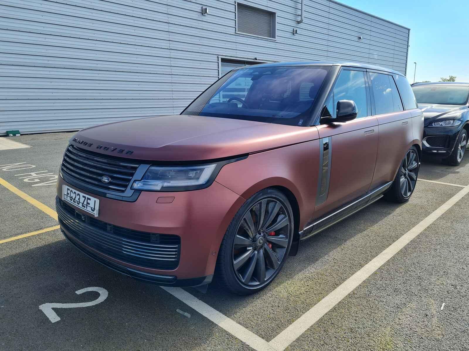 View Auto part Land Rover Range Rover 2023 5 Door Estate Breaking