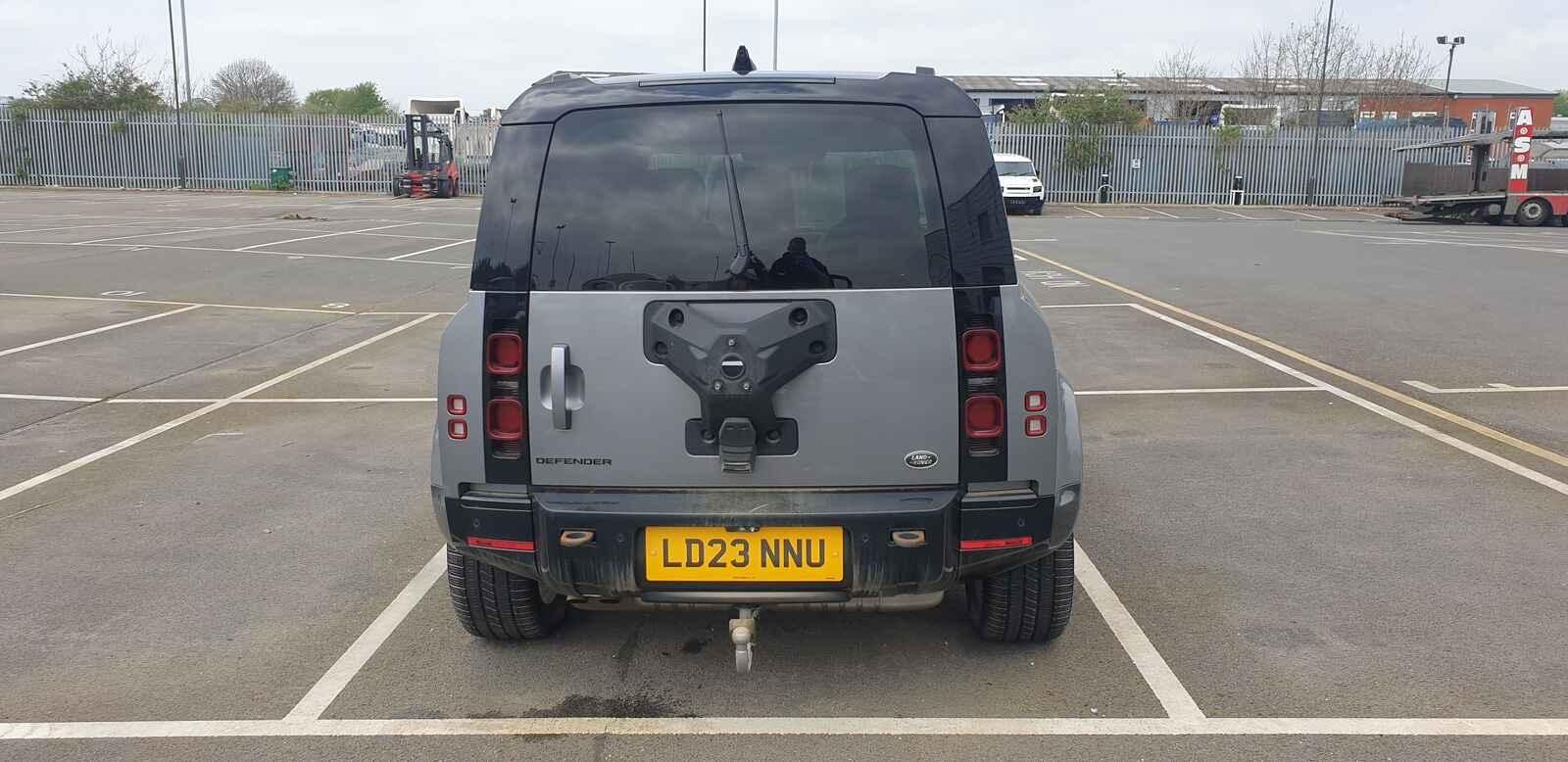 Land Rover Defender 2023 5 Door Estate Breaking View Auto part Land Rover Defender 2023 5 Door Estate Breaking