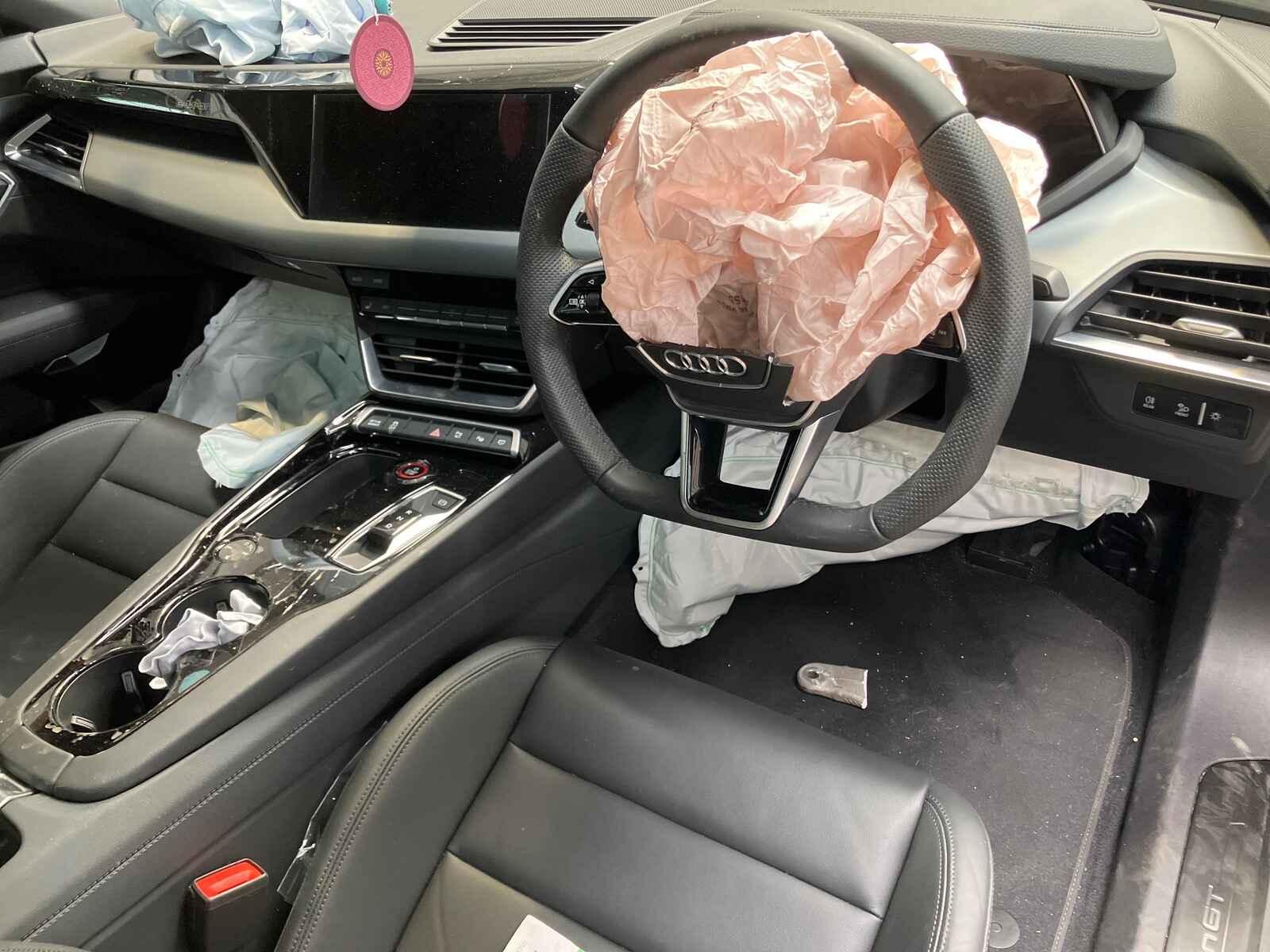 Audi E-tron Gt 2022 4 Door Coupe Breaking View Auto part Audi E-tron Gt 2022 4 Door Coupe Breaking