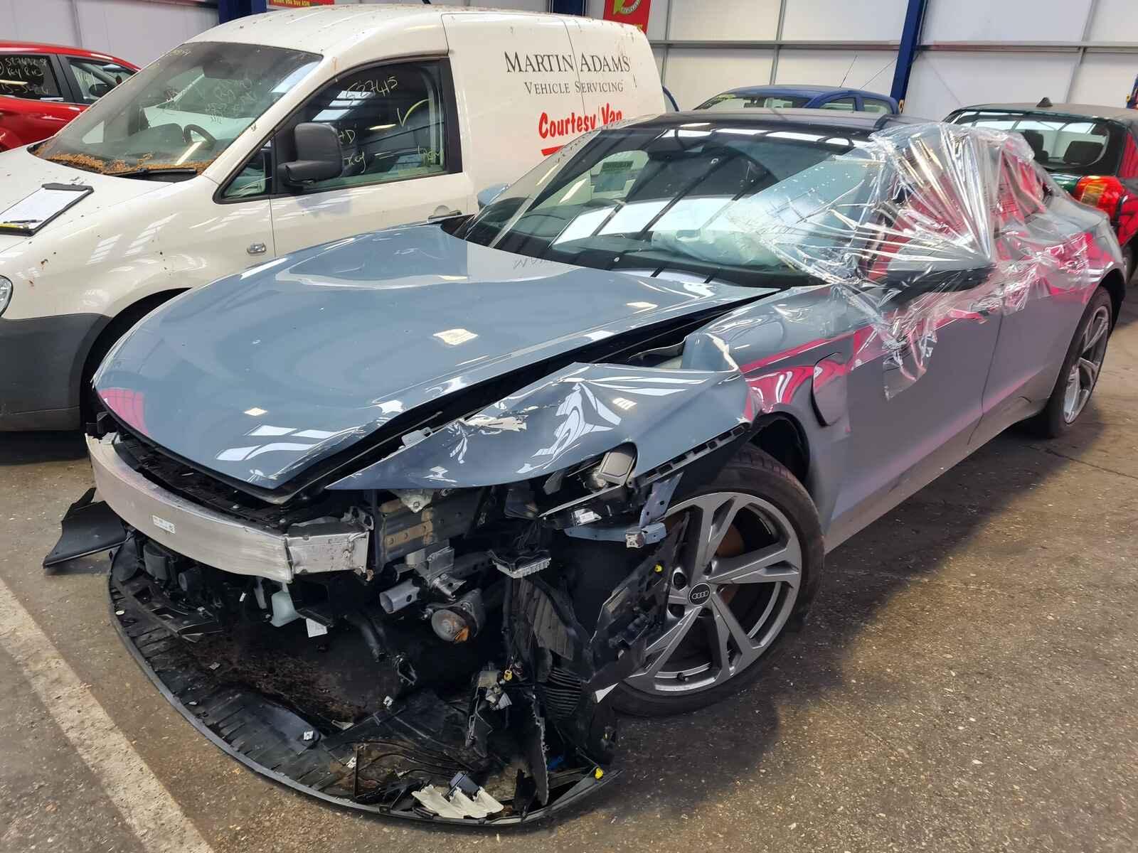 Audi E-tron Gt 2023 4 Door Coupe Breaking View Auto part Audi E-tron Gt 2023 4 Door Coupe Breaking