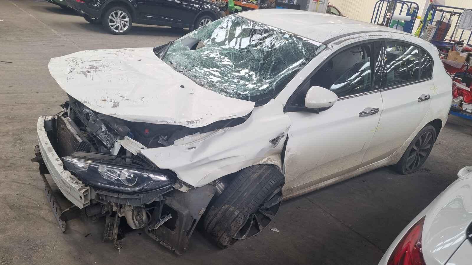 View Auto part Fiat Tipo 2018 5 Door Hatchback Breaking