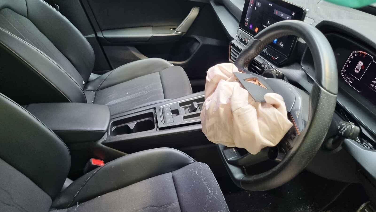 View Auto part Cupra Leon 2022 5 Door Estate Breaking