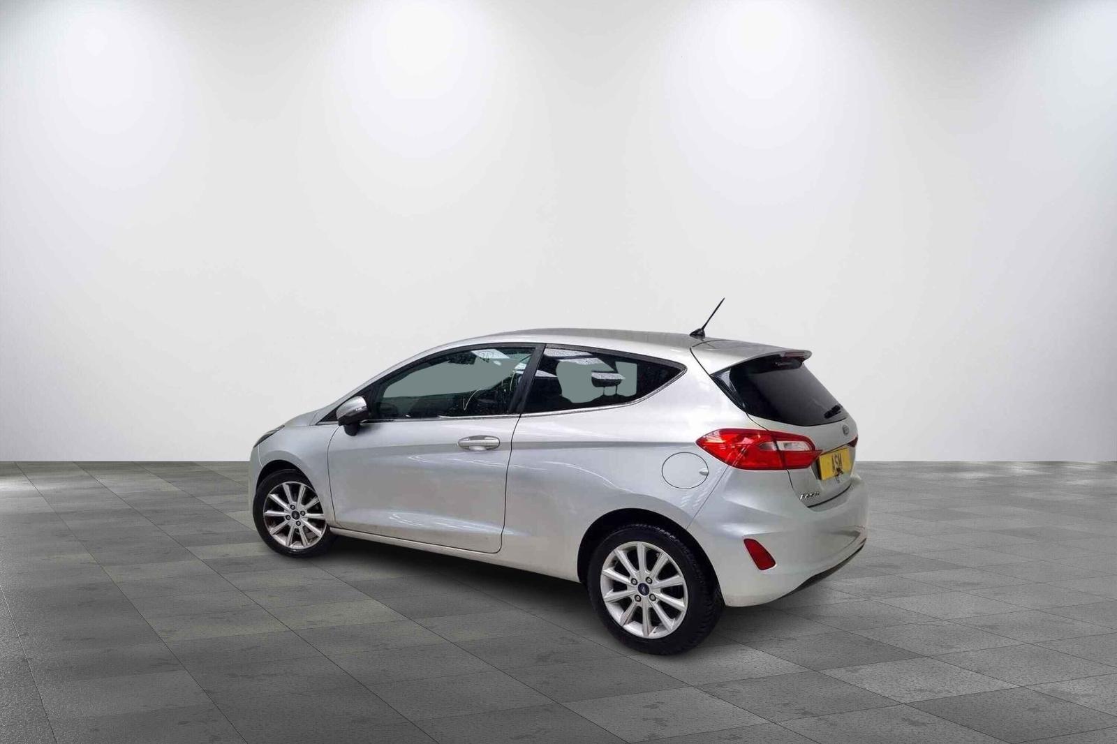 View Auto part Ford Fiesta 2018 3 Door Hatchback Breaking