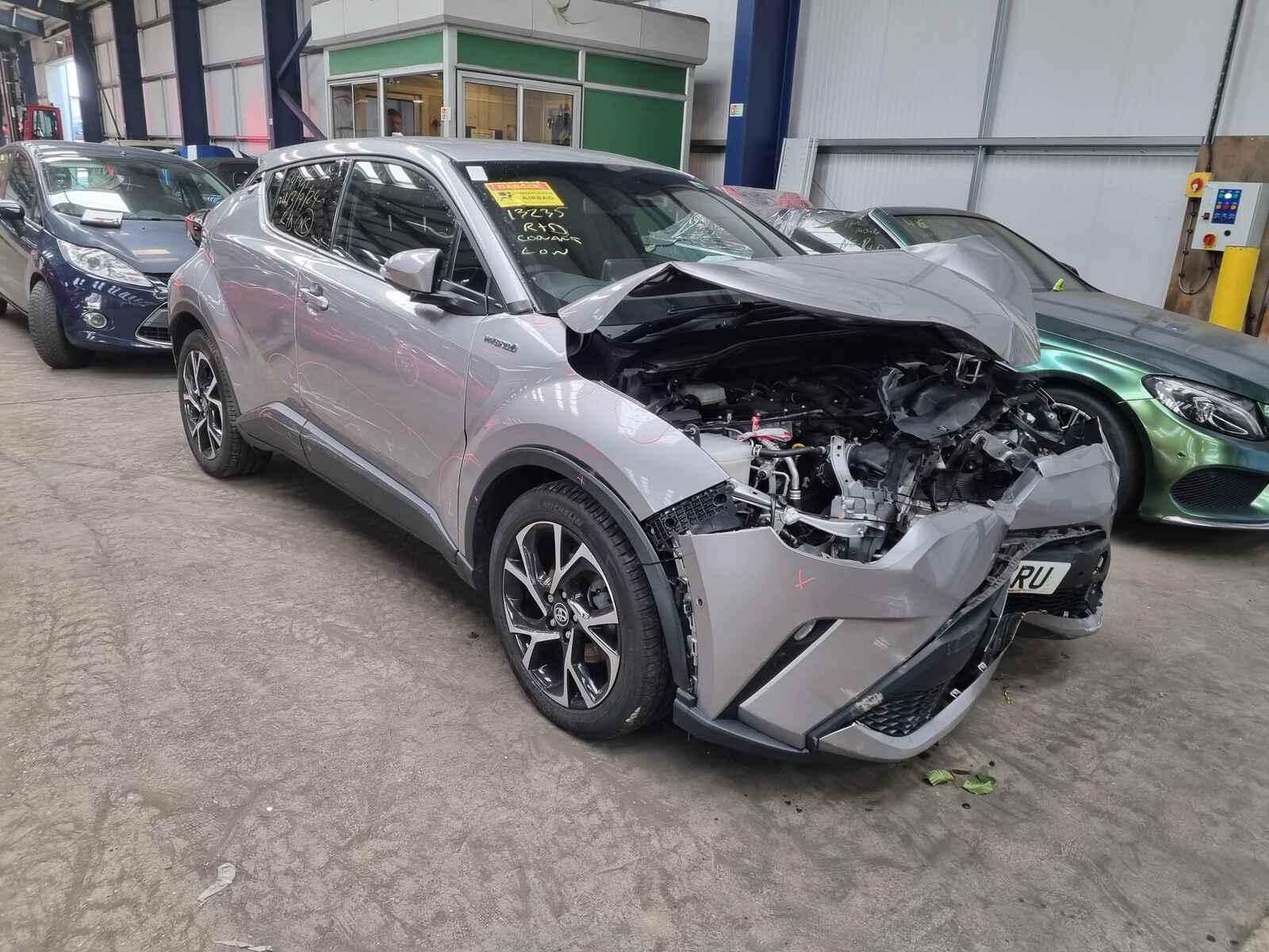 Image for a Toyota C-hr 2021 5 Door Hatchback Breaking
