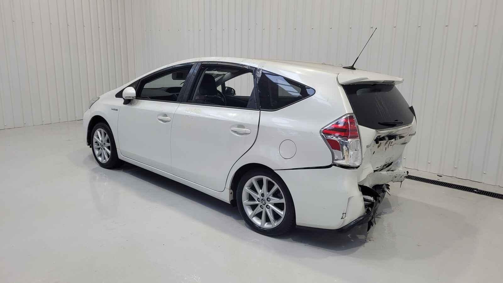 Toyota Prius Plus 2016 5 Door Mpv Breaking View Auto part Toyota Prius Plus 2016 5 Door Mpv Breaking