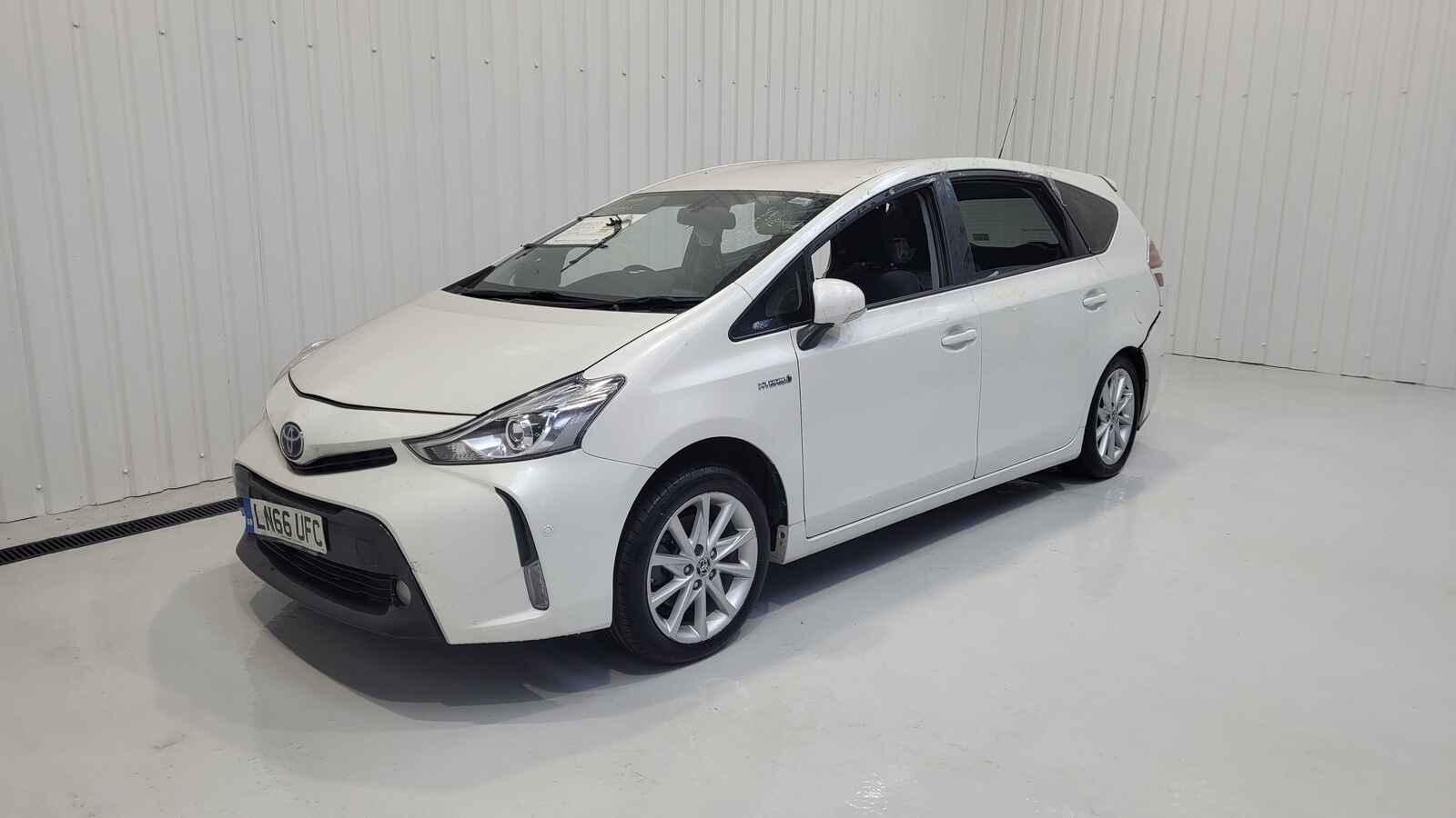 Toyota Prius Plus 2016 5 Door Mpv Breaking View Auto part Toyota Prius Plus 2016 5 Door Mpv Breaking