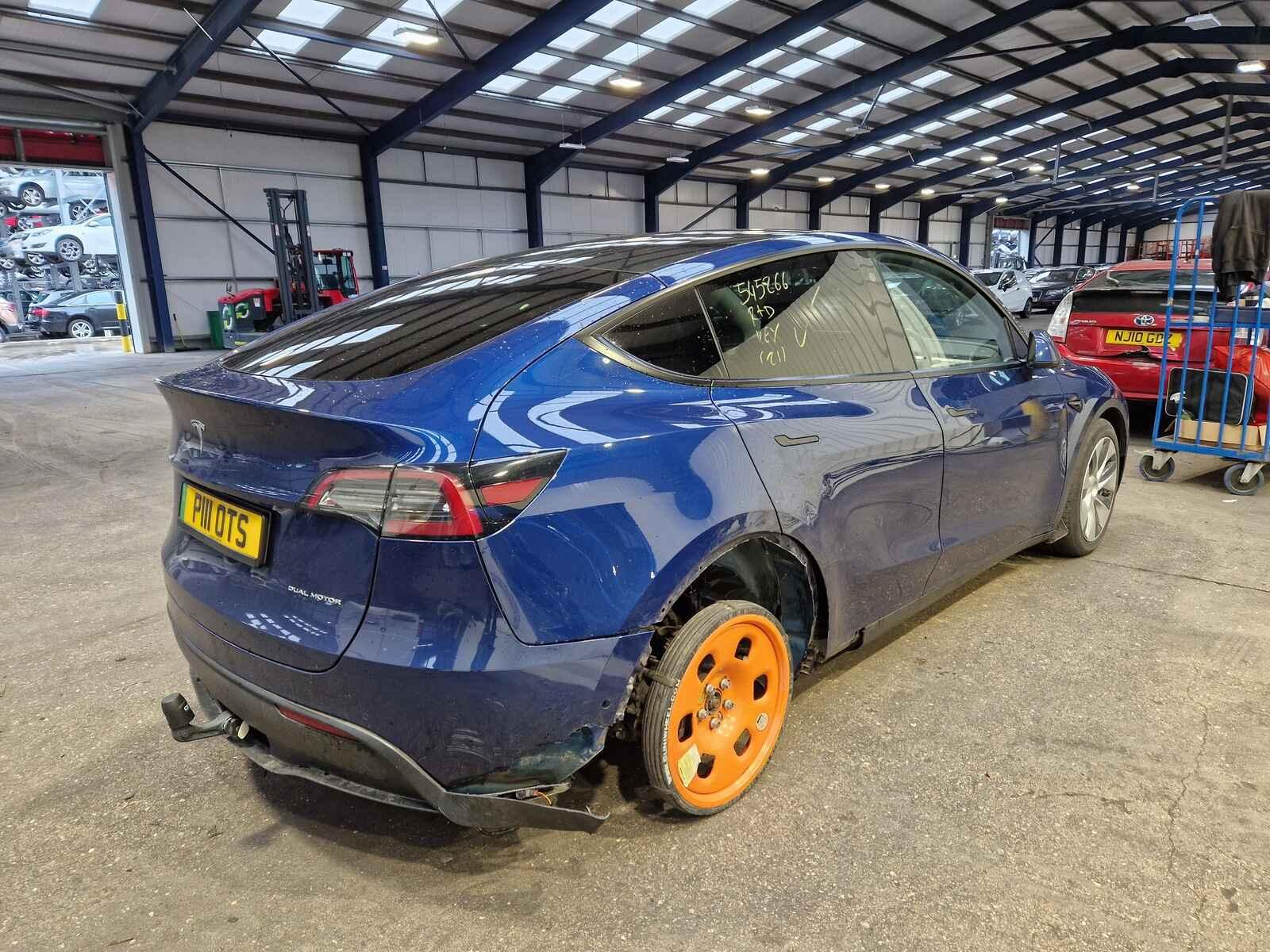 Tesla Model Y 2022 5 Door Mpv Breaking View Auto part Tesla Model Y 2022 5 Door Mpv Breaking