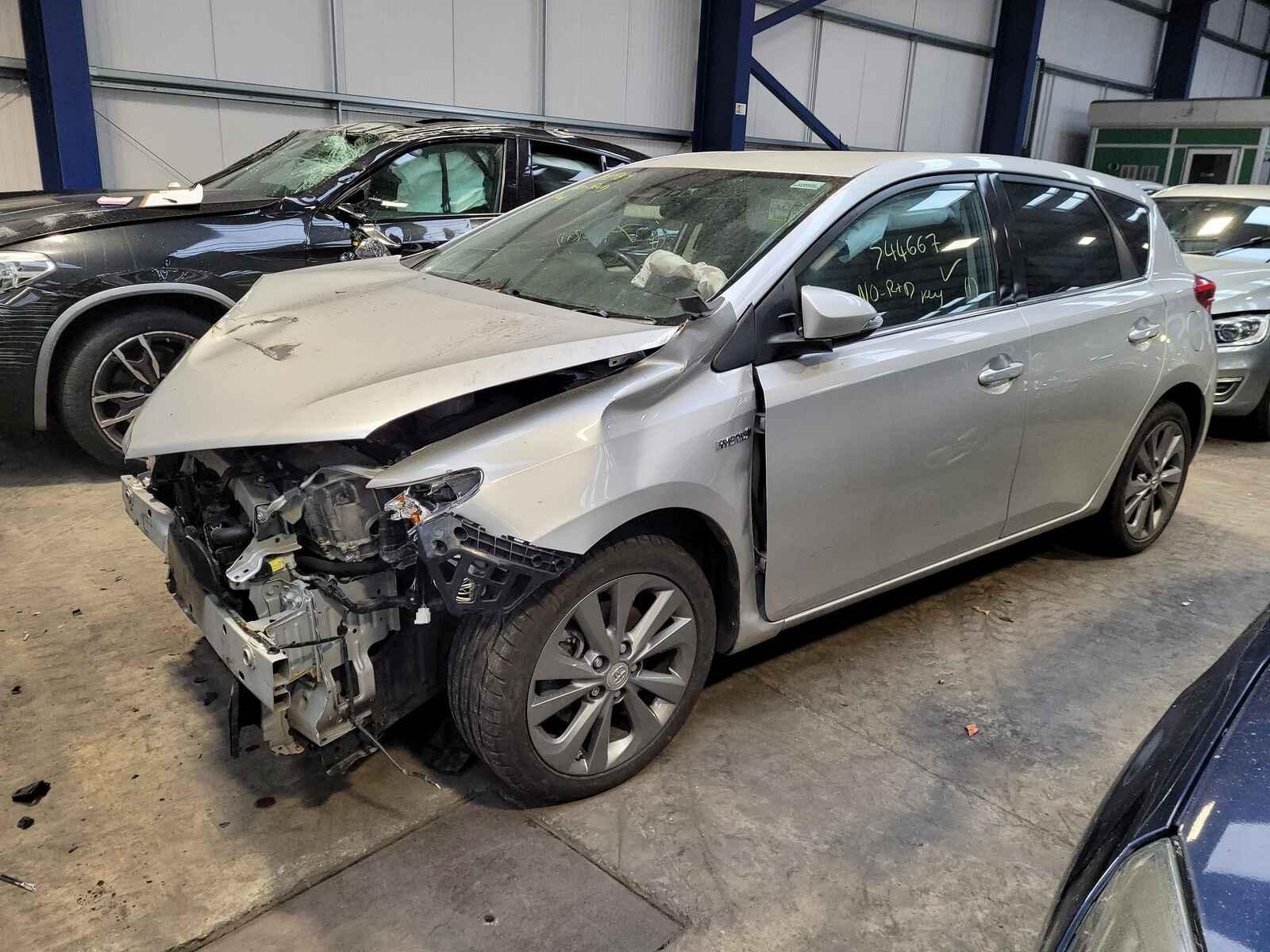 Toyota Auris 2017 5 Door Hatchback Breaking View Auto part Toyota Auris 2017 5 Door Hatchback Breaking