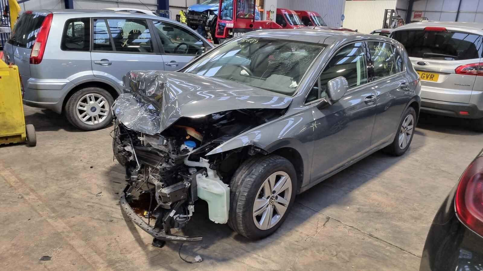View Auto part Volkswagen Golf 2022 5 Door Hatchback Breaking