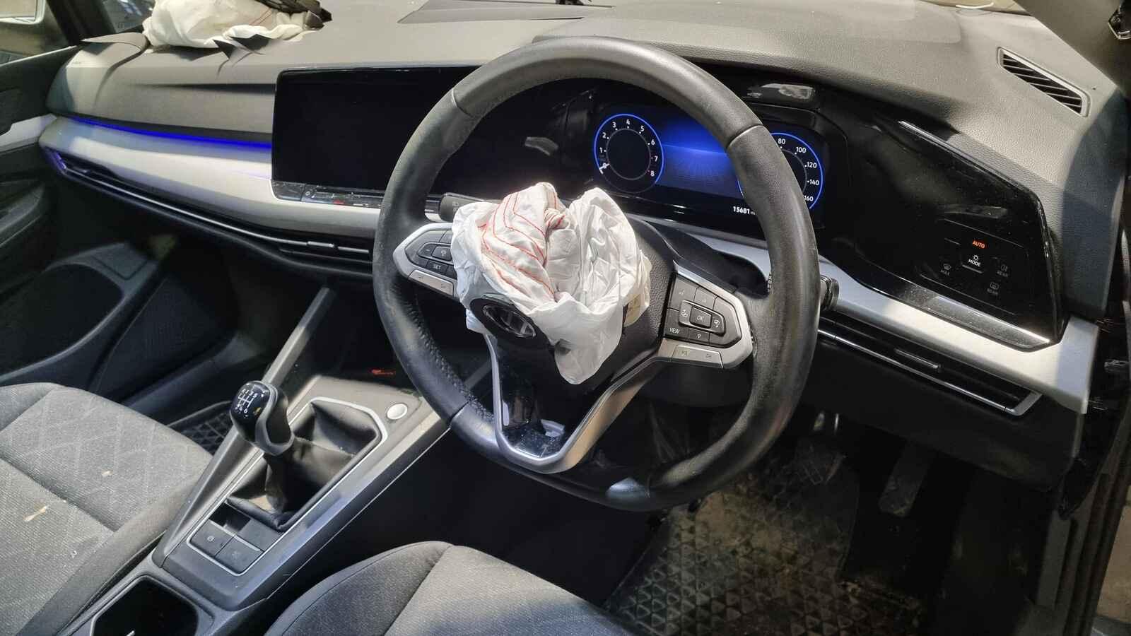View Auto part Volkswagen Golf 2022 5 Door Hatchback Breaking