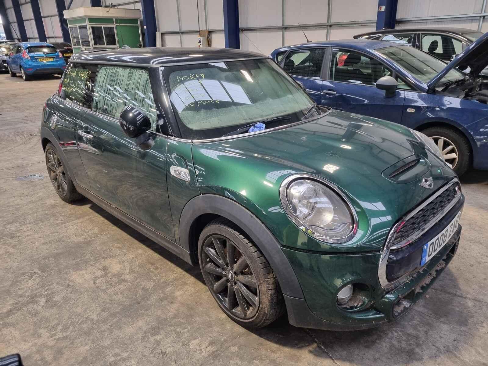 Image for a Mini (bmw) Mini 2014 3 Door Hatchback Breaking
