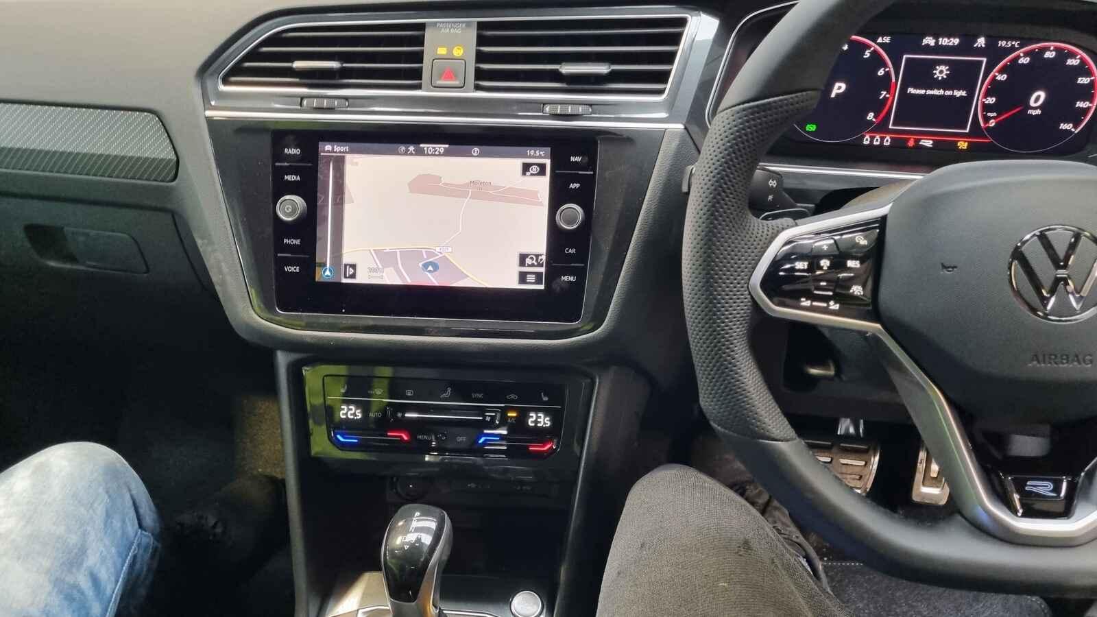 Volkswagen Tiguan 2023 5 Door Estate Breaking View Auto part Volkswagen Tiguan 2023 5 Door Estate Breaking