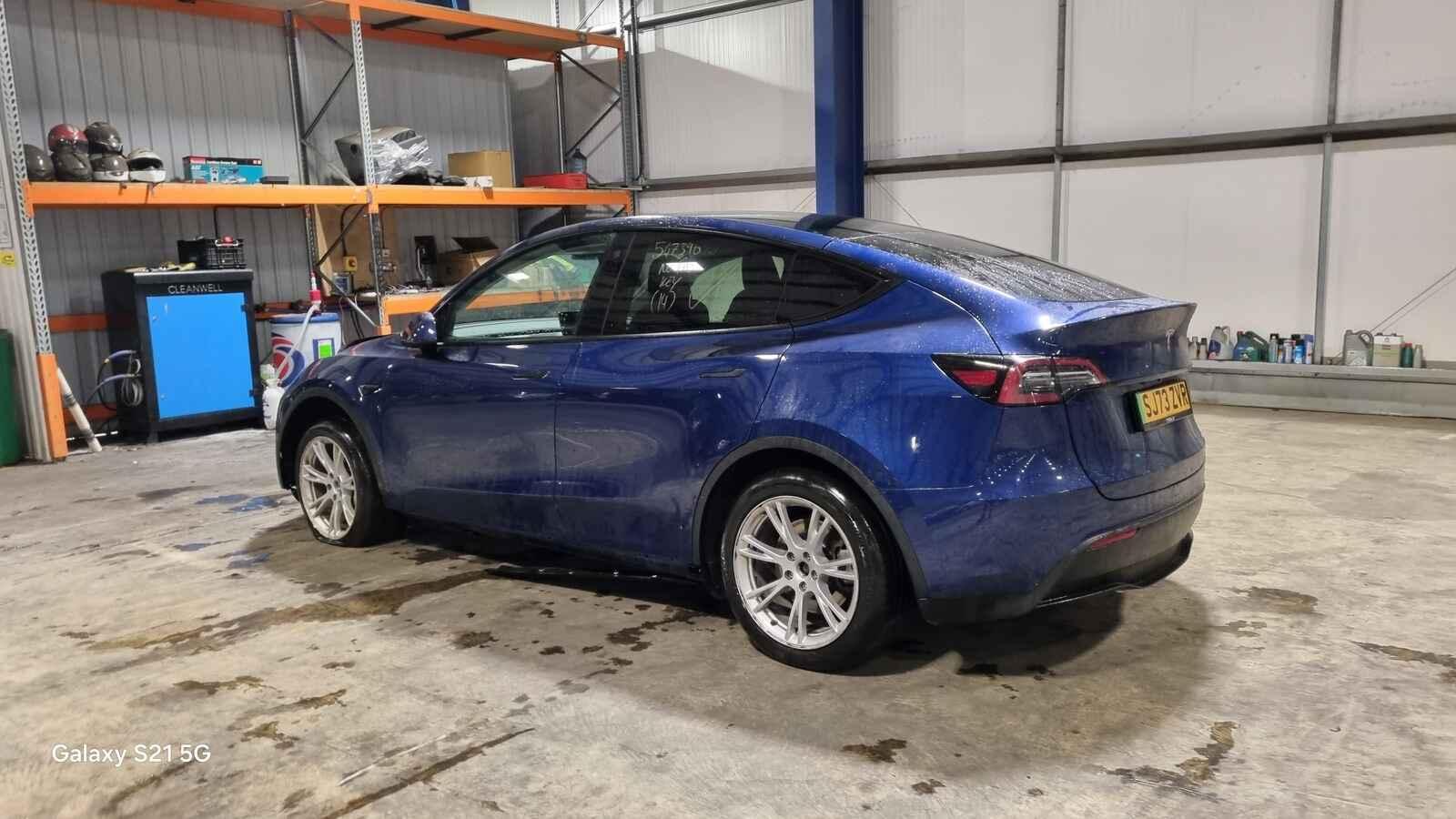 Tesla Model Y 2023 5 Door Mpv Breaking View Auto part Tesla Model Y 2023 5 Door Mpv Breaking