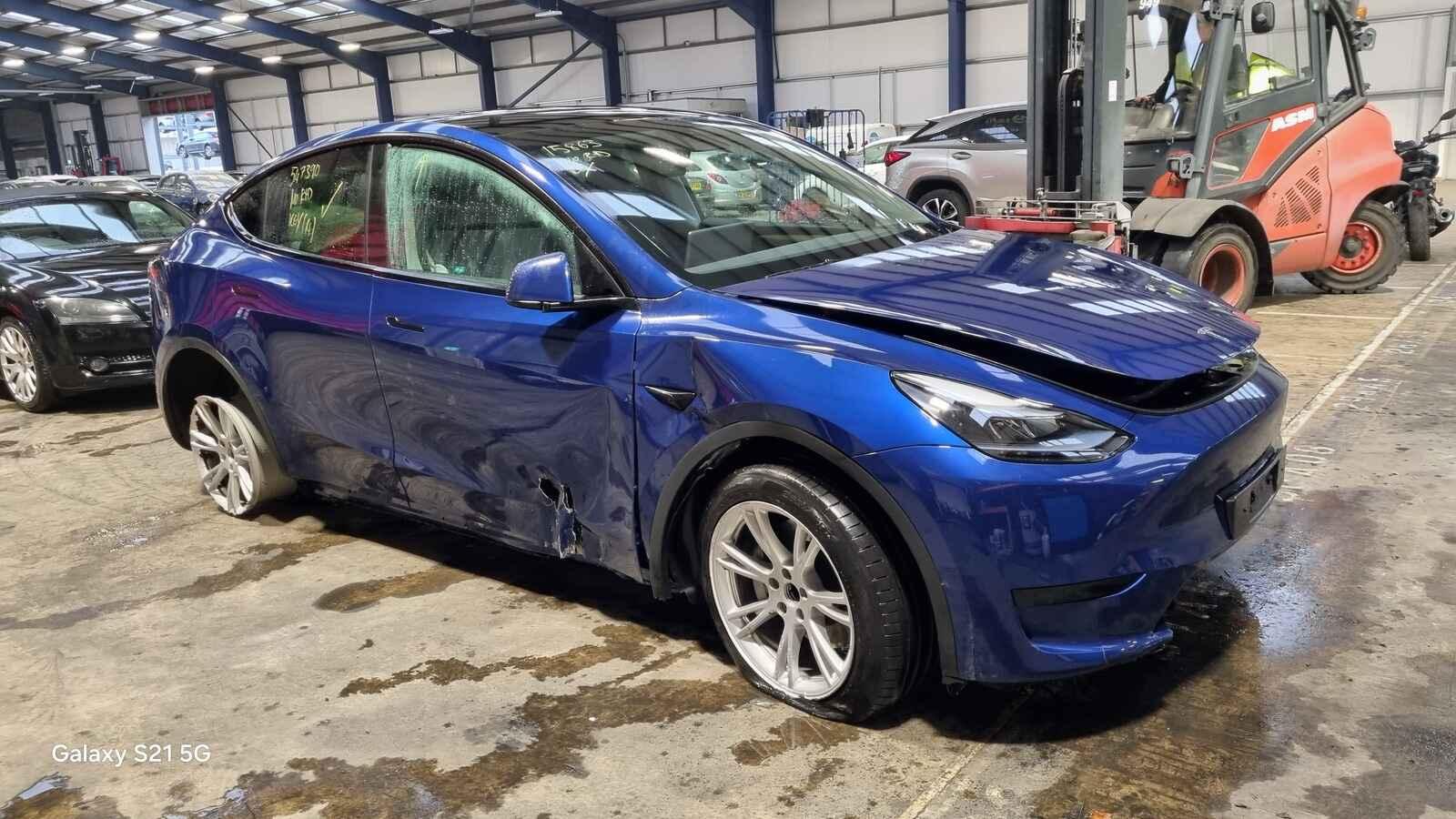 Tesla Model Y 2023 5 Door Mpv Breaking View Auto part Tesla Model Y 2023 5 Door Mpv Breaking