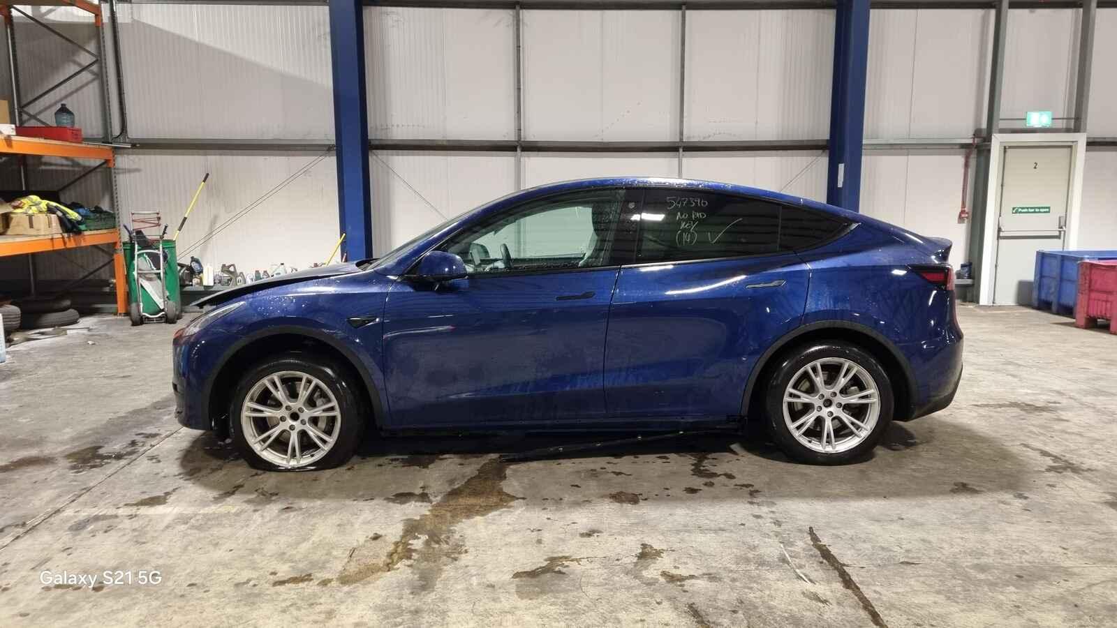 Tesla Model Y 2023 5 Door Mpv Breaking View Auto part Tesla Model Y 2023 5 Door Mpv Breaking
