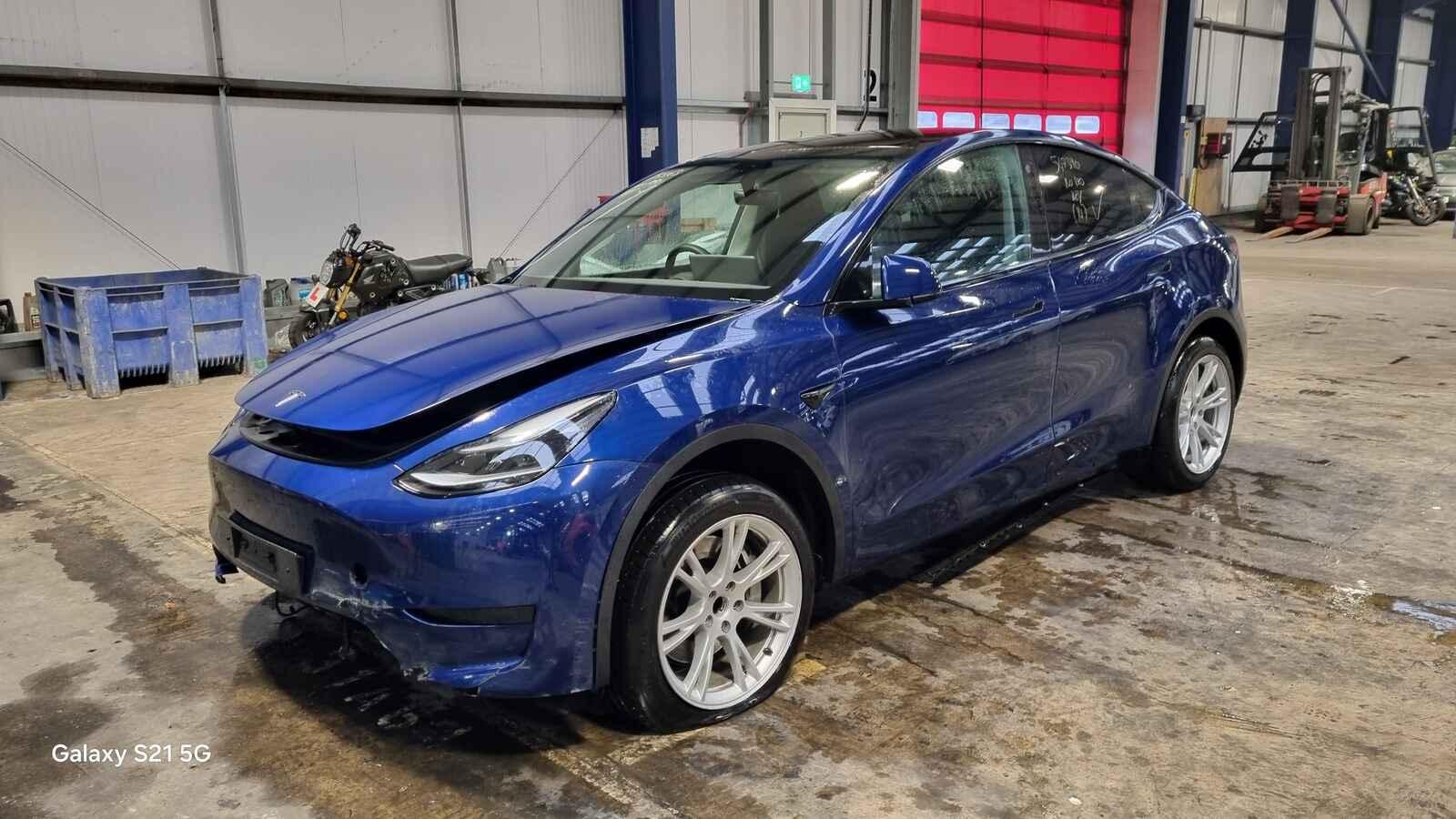 Tesla Model Y 2023 5 Door Mpv Breaking View Auto part Tesla Model Y 2023 5 Door Mpv Breaking