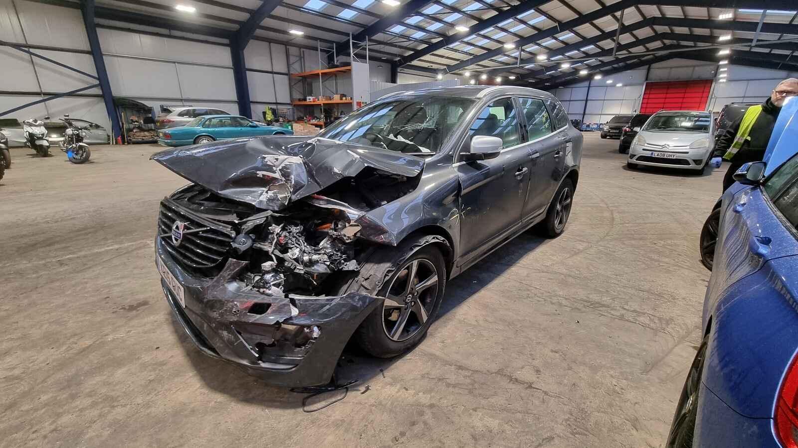 Volvo Xc60 2015 5 Door Estate Breaking View Auto part Volvo Xc60 2015 5 Door Estate Breaking