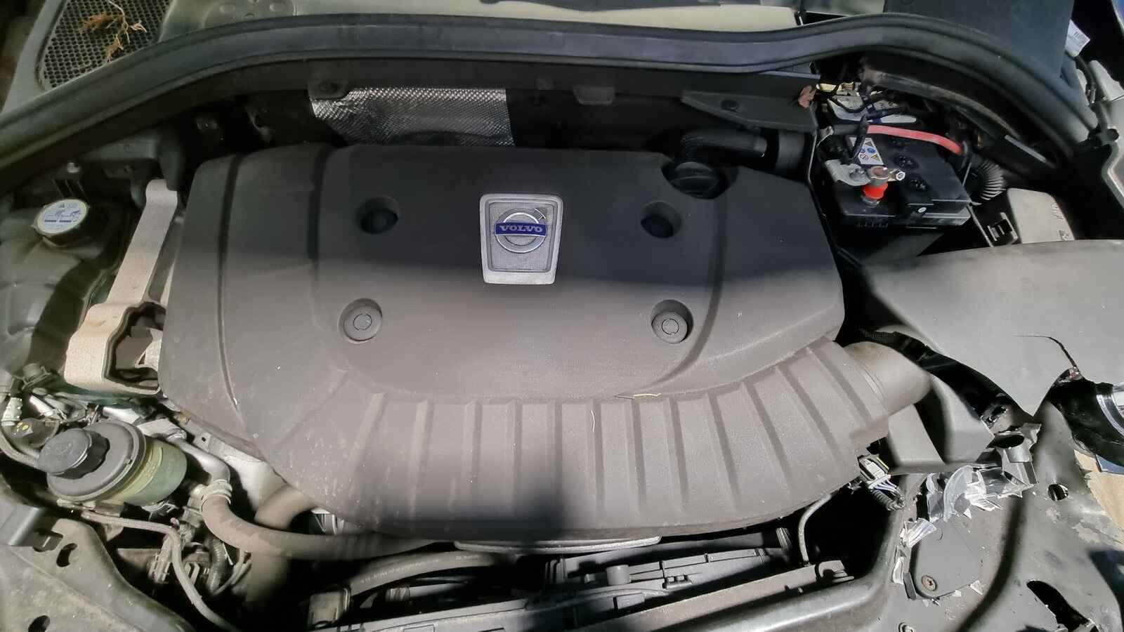 Volvo Xc60 2015 5 Door Estate Breaking View Auto part Volvo Xc60 2015 5 Door Estate Breaking