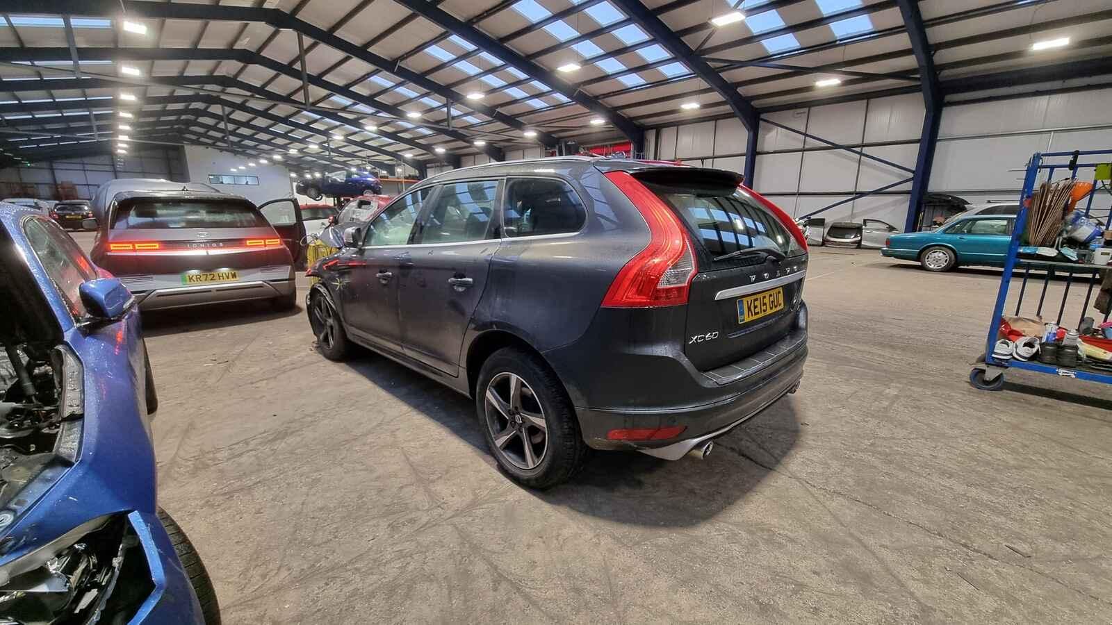Volvo Xc60 2015 5 Door Estate Breaking View Auto part Volvo Xc60 2015 5 Door Estate Breaking