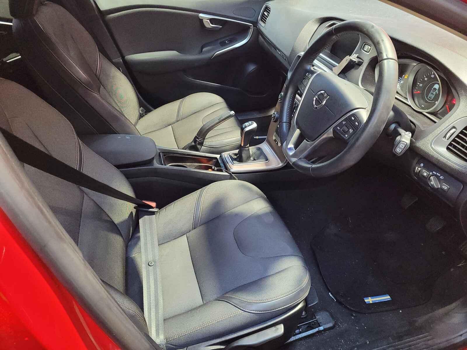 Volvo V40 2018 5 Door Hatchback Breaking View Auto part Volvo V40 2018 5 Door Hatchback Breaking