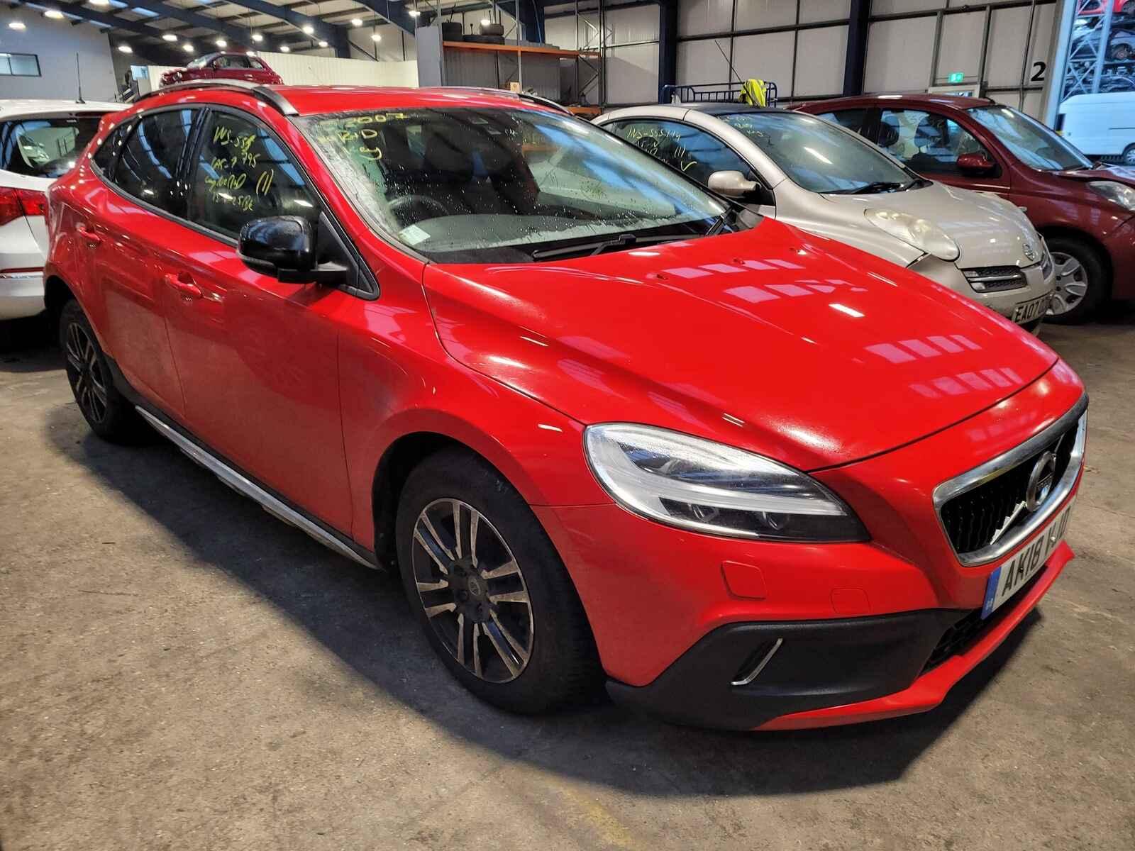 Image for a Volvo V40 2018 5 Door Hatchback Breaking