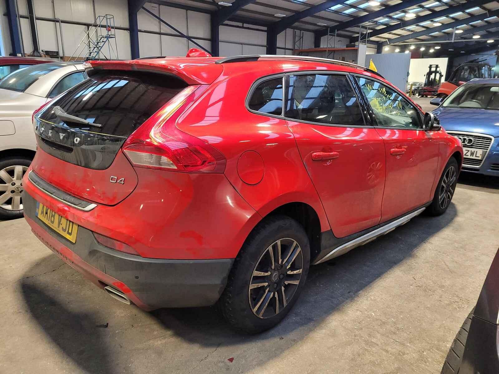 Volvo V40 2018 5 Door Hatchback Breaking View Auto part Volvo V40 2018 5 Door Hatchback Breaking