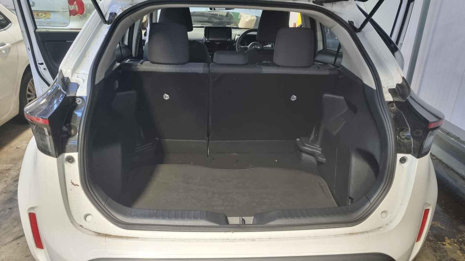 Toyota Yaris Cross 2024 5 Door Hatchback Breaking View Auto part Toyota Yaris Cross 2024 5 Door Hatchback Breaking