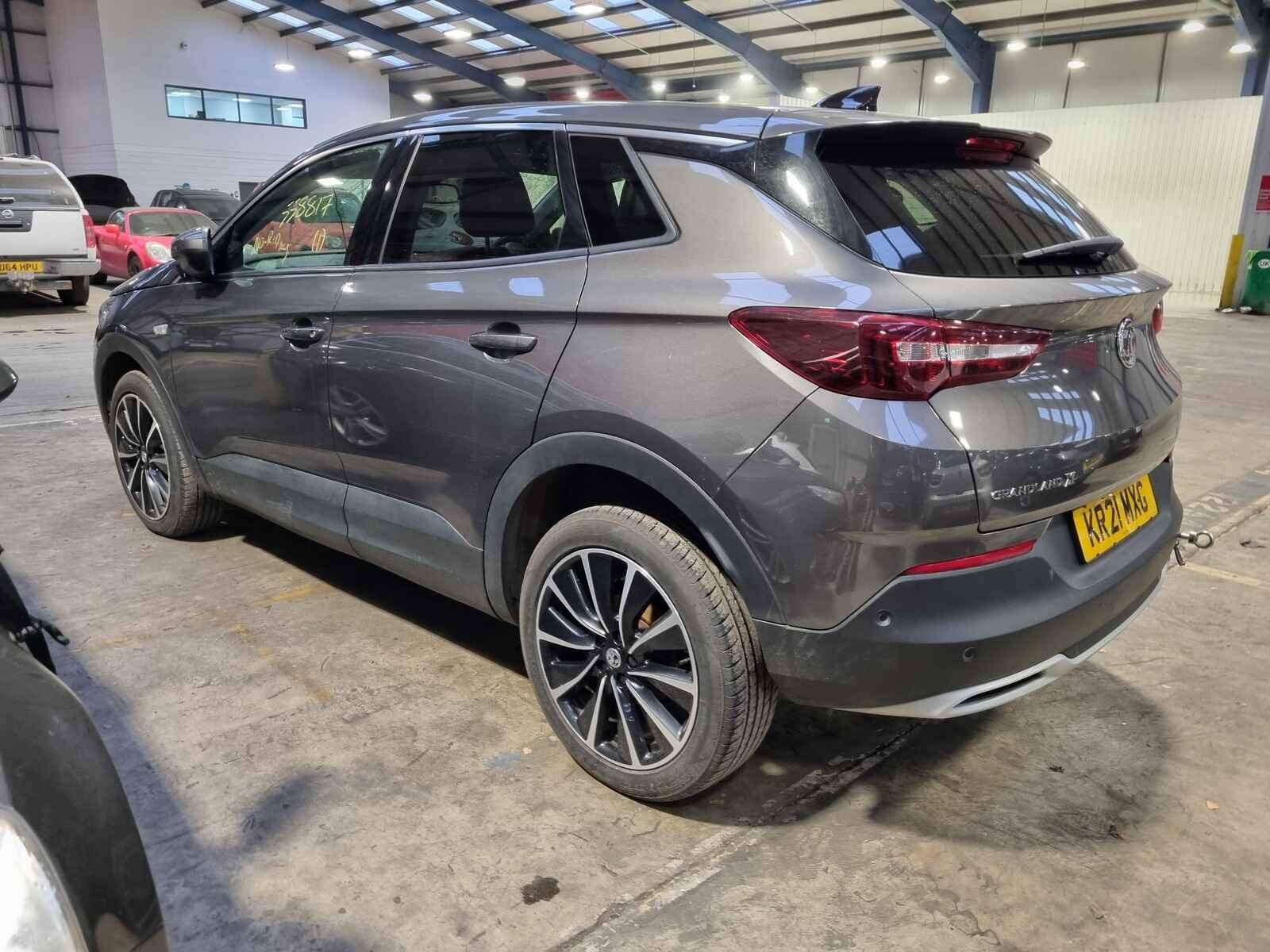 Vauxhall Grandland X 2021 5 Door Hatchback Breaking View Auto part Vauxhall Grandland X 2021 5 Door Hatchback Breaking