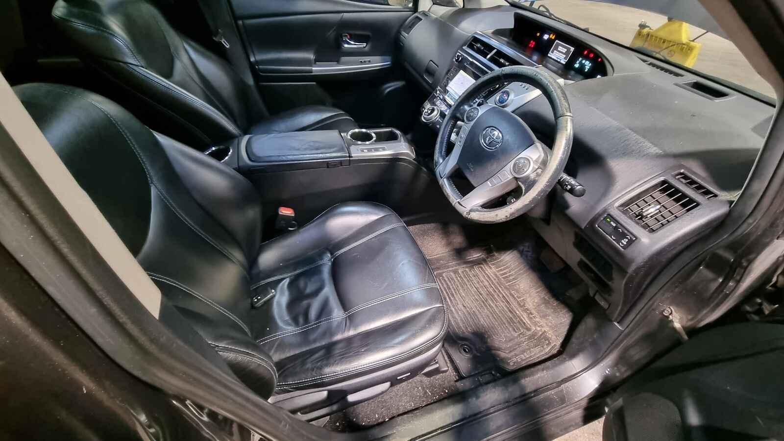 Toyota Prius Plus 2016 5 Door Mpv Breaking View Auto part Toyota Prius Plus 2016 5 Door Mpv Breaking