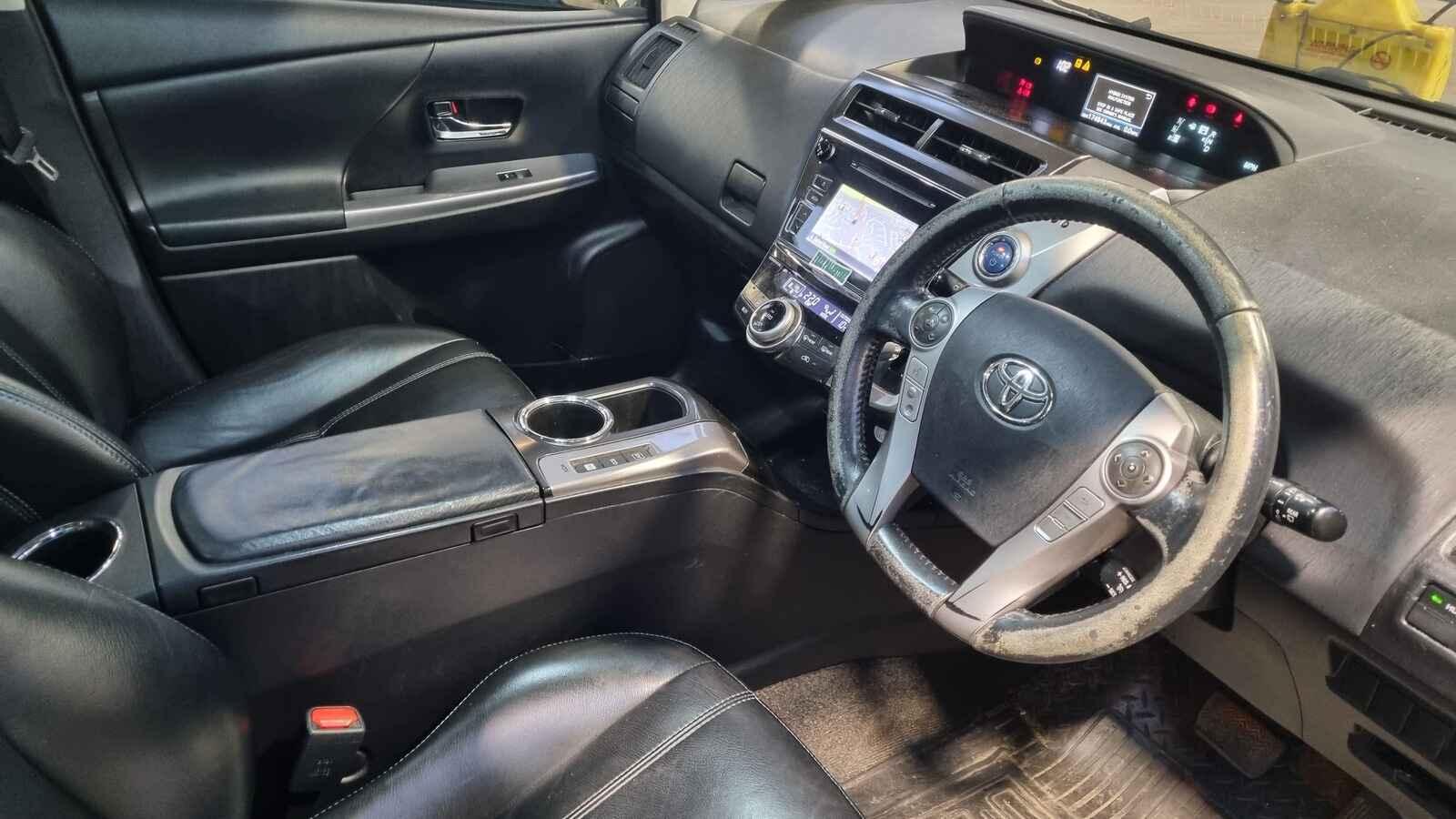 Toyota Prius Plus 2016 5 Door Mpv Breaking View Auto part Toyota Prius Plus 2016 5 Door Mpv Breaking